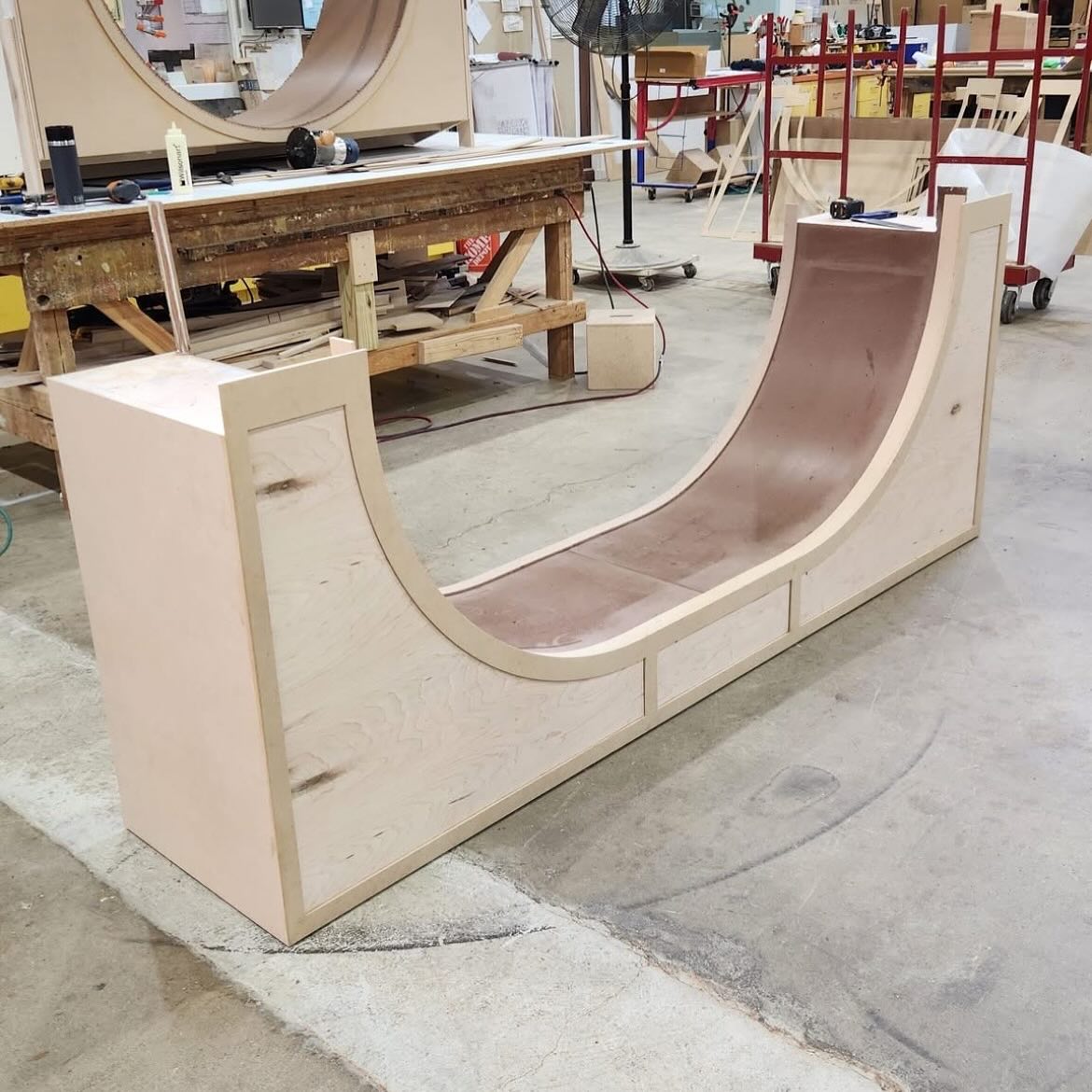 Swipe to see the craft of this beautiful blue master bath vanity - popper ocean city
-
-
-
-
#custom #custombathroom #woodwork #handcrafted