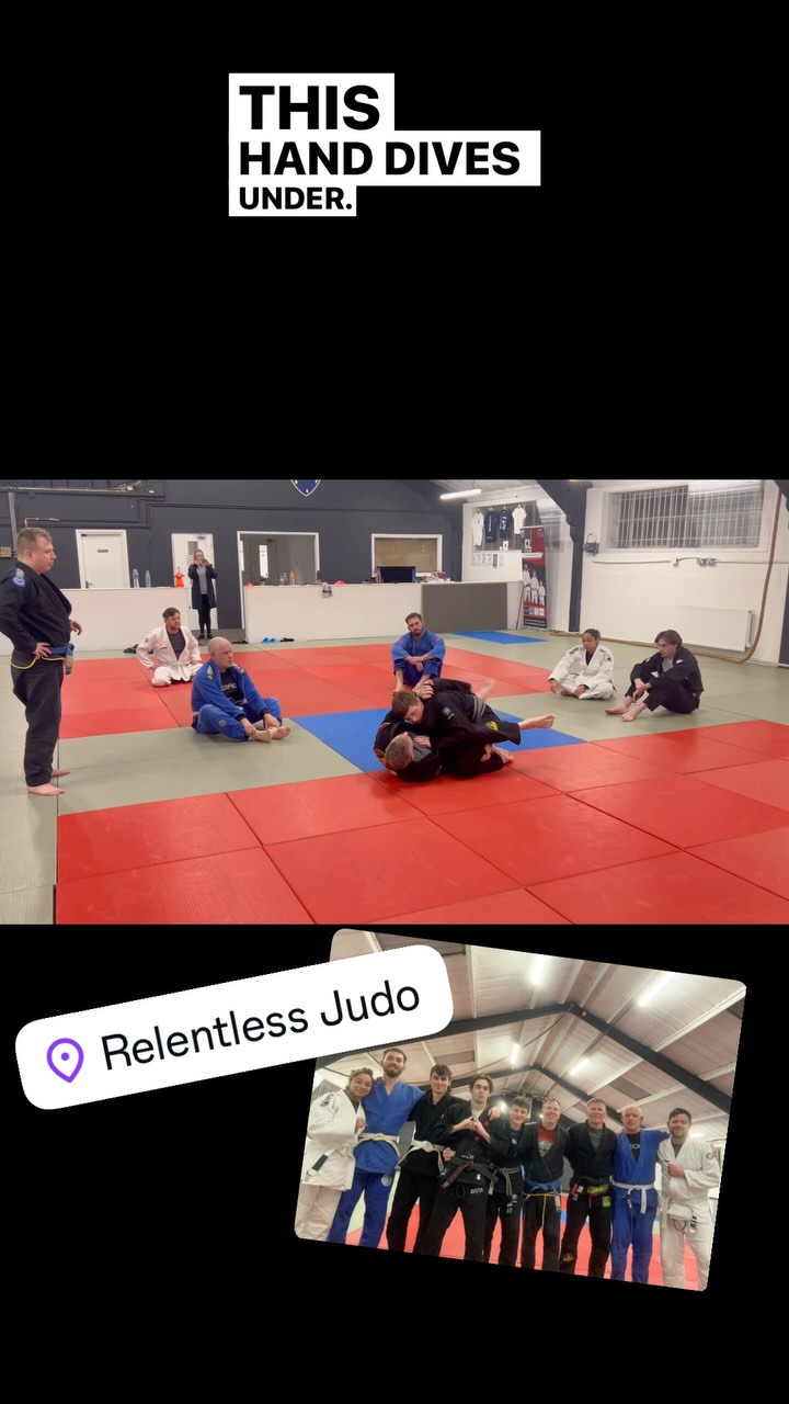 What do you call this sweep ? #checkmatbjj #bjj #ibjjf #fighting #oss #learning