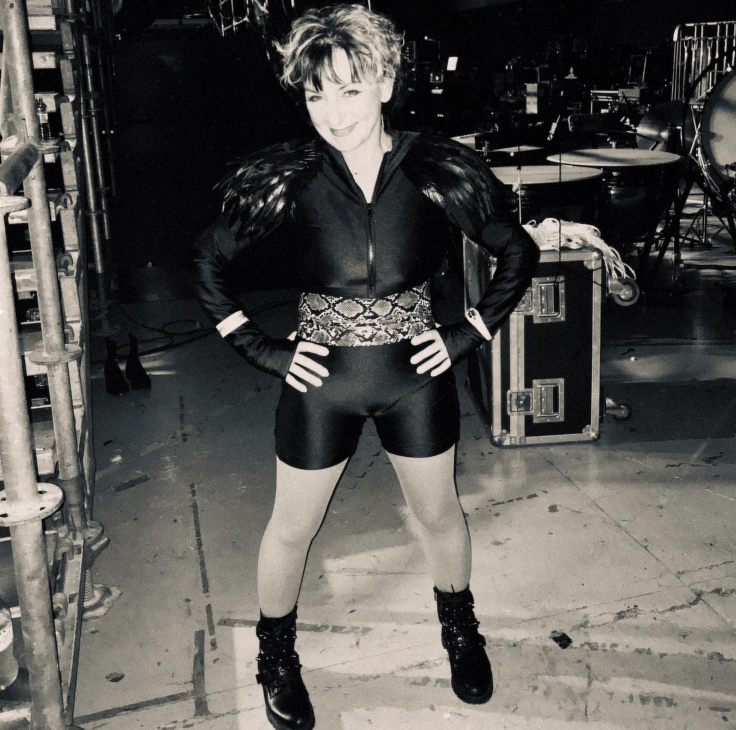 Annerley knows how to party 🎉🪩
➡️ till the end
📸 from @superstars90 ❤️ backstage in #sevilla