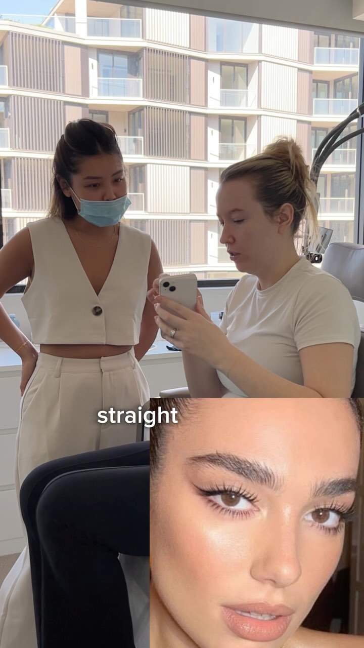 Consultations are the perfect opportunity for you to discuss your ✨brow goals✨ and concerns so if you’re unsure what you want or find it hard to explain your vision, it helps your artist so much to bring some inspo pics of what you like and don’t like so we can dissect the details!
It’s also okay if you have no idea what your brows need. I’ll be more than happy to make recommendations for your face shape and features 🫶
Do you enjoy watching consults? Let me know if you want to see more vids like this or anything else you want to see 🫶
Follow @browsybeautyau for more brow and lash content ✨