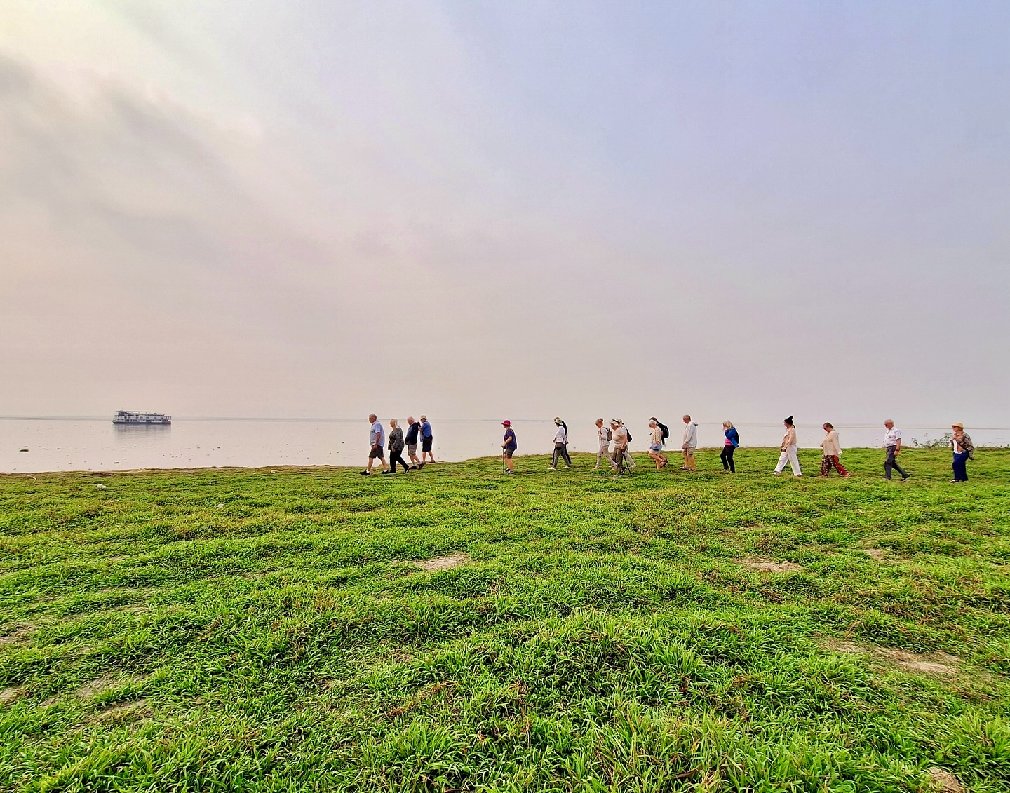 Riverine community culture and nature have always been at the heart of our Himalayan river voyages that we #lovewithabncruises #assambengalnavigation
.
.
.
#abnsukapha #abncharaidew2 #abnrajmahal #abncharaidew #brahmaputrarivercruise #gangesrivercruise #indiarivercruise #smallshipcruises #expeditioncruising #smallshipbigadventure #rivercruiseexpert #rivercruiser