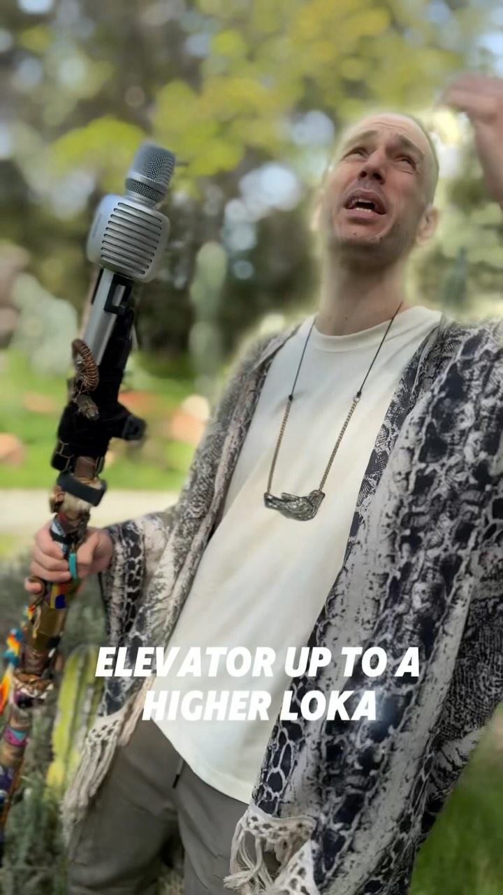 Higher Loka by @wingedcobra
(Dove Mosis and Amaruka Sol)
HipHopMedicine Music&Film 2025
Beat Produced by @sebastian_campaign
Off the new album Ixchel Gold
Out on all Platforms 🎵 💿
Year of the 🐍🪽