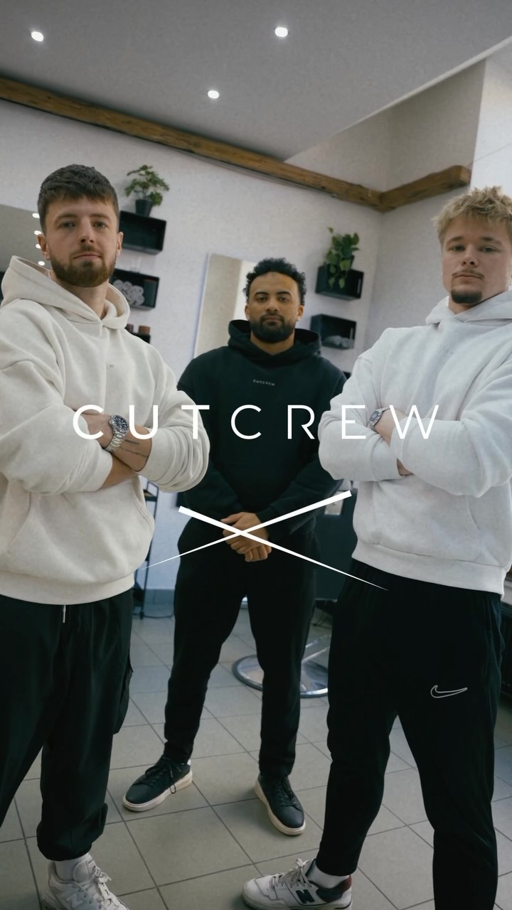 CUTCREW MIKINY JSOU TADY!
💰Ceny:
✅999 Kč pro zákazníky s 5 a více rezervacemi
✅ 1 199 Kč pro ostatní
📩 Objednávky do DM! Barvy: béžová, bílá, černá.
Jakou bereš? 👇