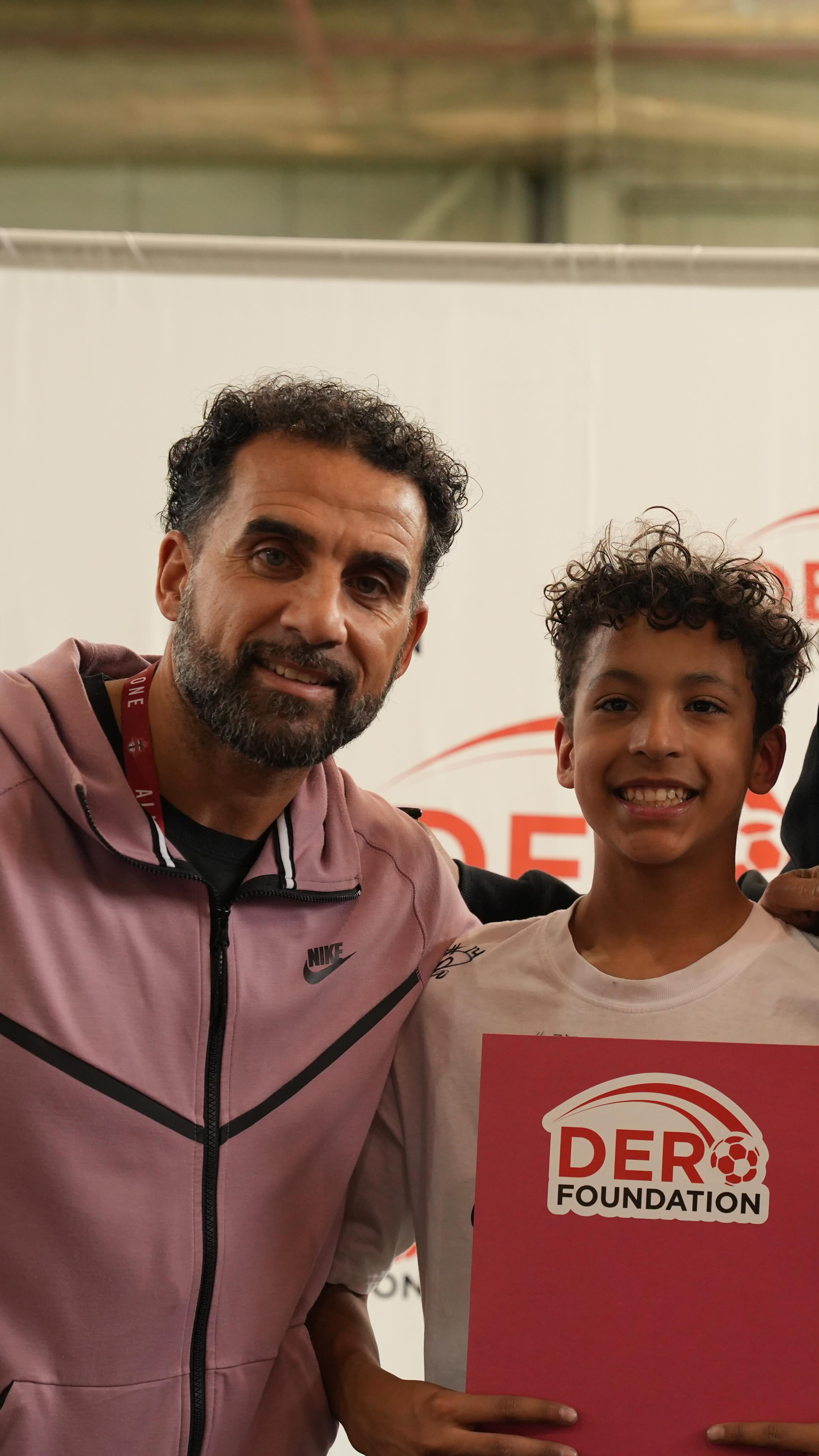Meet Isaiah!
He is a DeRo Foundation recipient, who won a free week at Nike Soccer Camp Hosted By Dwayne De Rosario!
We are so happy to see he enjoyed the week and we are excited to see what he achieves in the future!🏆⚽
#DeRoFoundation #NikeSoccerCamp #FutureStar