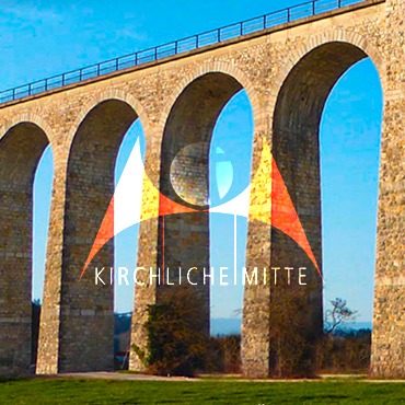 Mittwoch, 19. März 2025, fand die Hauptversammlung der Fraktion der Kirchlichen Mitte statt (kirchlichemitte.jimdofree.com). Sie ist eine von 6 Fraktionen der Synode (des Kirchen-Parlaments) der Berner Kirche. Die Fraktion der Kirchlichen Mitte ist dabei ein Verein, der im Frühjahr 1859, also bereits vor 166 Jahre, als "Theologische Kirchliche Gesellschaft" gegründet wurde. Diese wollte eine versöhnliche Alternative bieten und zwischen den damals zerstrittenen Fraktionen der Positiven und der Liberalen vermitteln. Da unsere langjährige und scheidende Präsidentin, Elvira Weber, krank war, wurde die Versammlung durch Monika Tschanz geleitet. Nach verschiedenen Gesprächen hatte ich mich entschlossen, mich für das Präsidium zur Wahl zu stellen und wurde an dem Mittwoch gewählt. Ich freue mich nun, zusammen mit dem Vorstand die Tradition dieses Vereins durch profilierte Akzente weiterzuentwickeln. #synode #BernerSynode #refbejuso #SynodeFraktionKirchlicheMitte