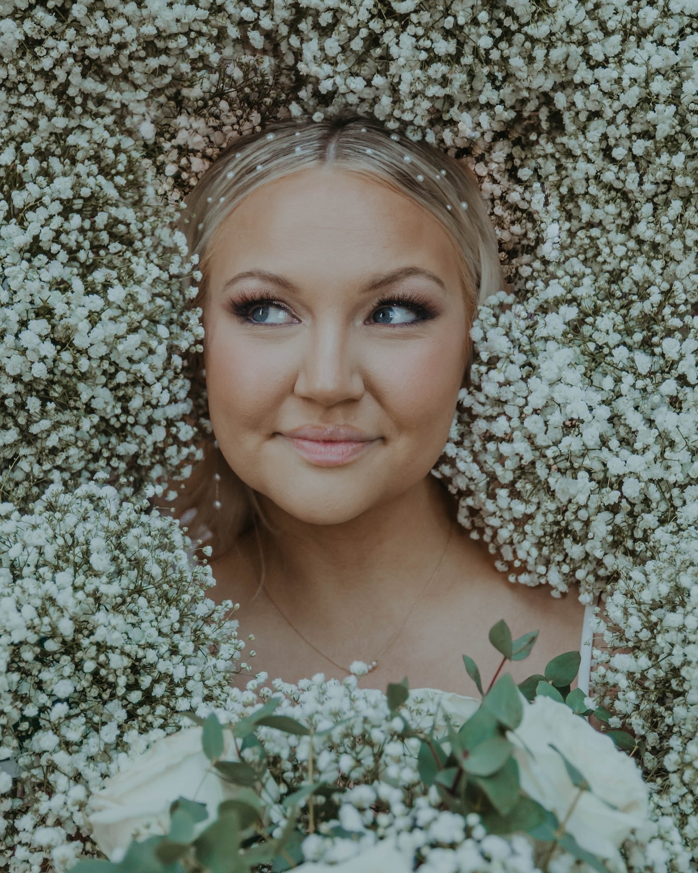 Throwback to this gorgeous day 💍✨
Inquire through my website
www.bseringphotography.com
Venue: @belleventcentre
Hair: @milliondollarhairbymillie
#wedding #weddingdress #weddingday #weddingphotographer #photographer #ohioweddingphotographer #ohio #indianaphotographer #bride #weddingphotoinspiration