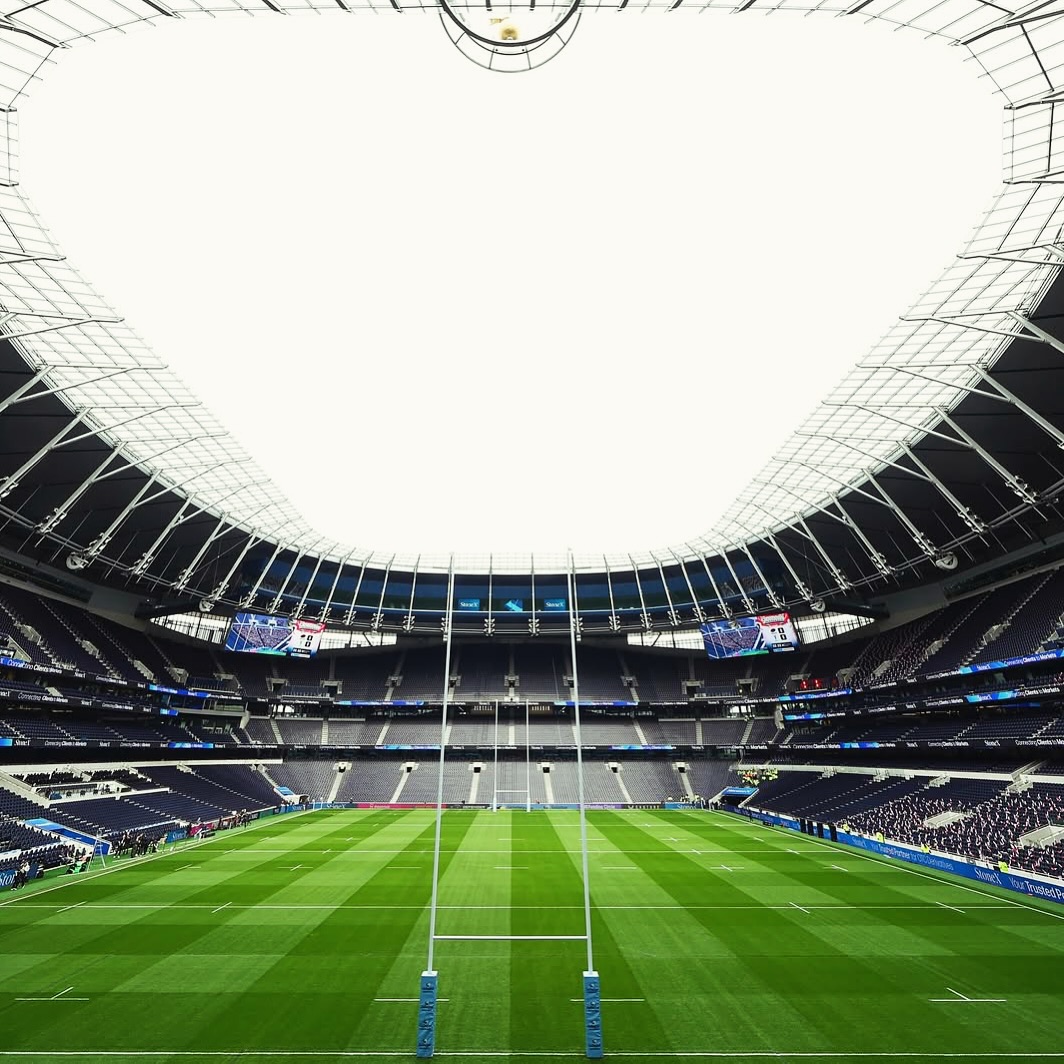 We had a great time playing for Saracens vs Harlequins last Saturday.
.
.
.
#TheLondonStrollers #RoamingBand #LondonRoamingBand #BrassBand #LondonBrassBand #Rugby #TottenhamHotspur