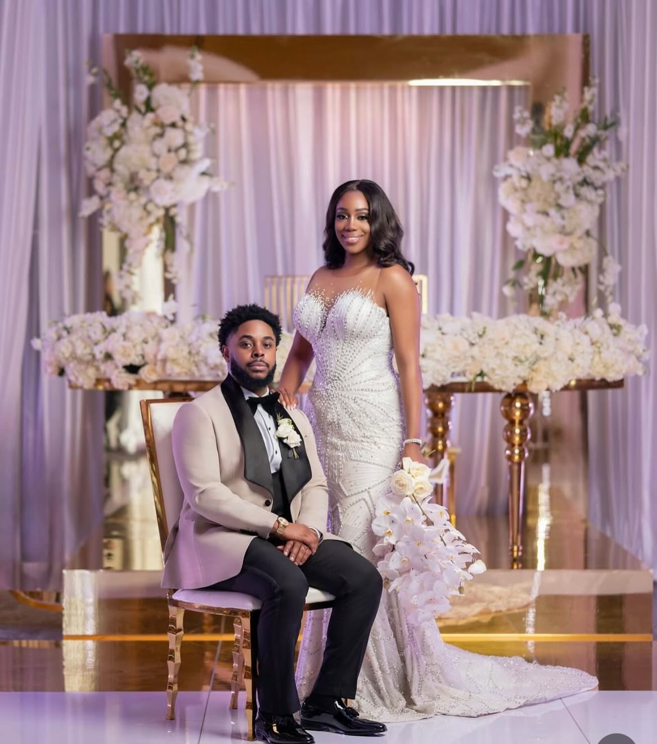 Absolute perfection ❤️ 😍😍rent our gold stage & mirror column @luvdecorrentals. Design & planning @asils.occasions photo @attajuniorweddings #luxurywedding #georgiaweddingplanner #eventrentalsatlanta #partyrentalsatl #chairrentals