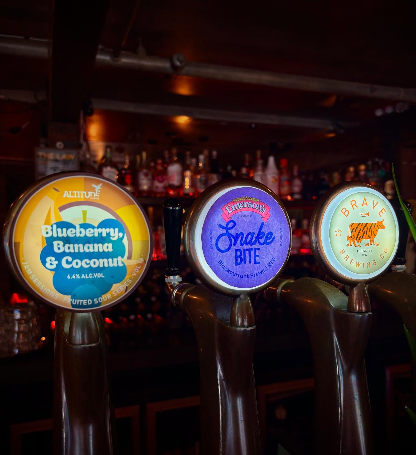 Our guest taps at the moment are looking mighty delicious with 3 amazing drops from
@emersonsbrewery @altitudebrewing @bravebrewingco
Popping in and trying one, two or all three of them is a must do