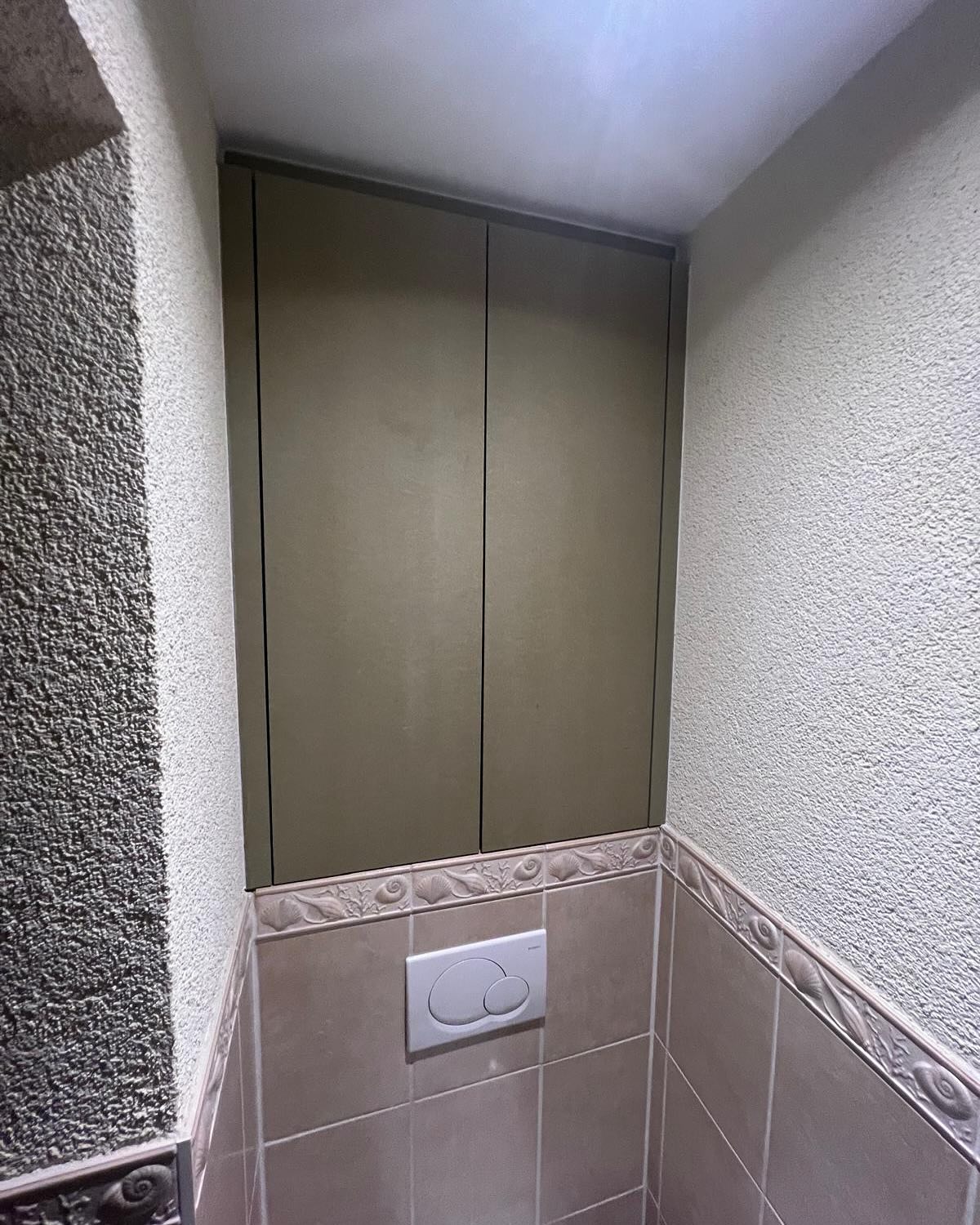 Ingebouwde kasten op maat bij Ruben Projects!
Maximale opbergruimte zonder in te boeten op stijl! Bij Ruben Projects maak ik kasten die perfect aansluiten bij jouw interieur en behoeften. Strak, functioneel en volledig op maat gemaakt.
✅ Slimme en ruimtebesparende oplossingen
✅ Hoogwaardige afwerking
✅ Volledig aangepast aan jouw wensen
Wil jij ook een ingebouwde kast op maat? Laat het me weten!
#RubenProjects #Maatwerk #IngebouwdeKasten #Interieur #vakmanschap