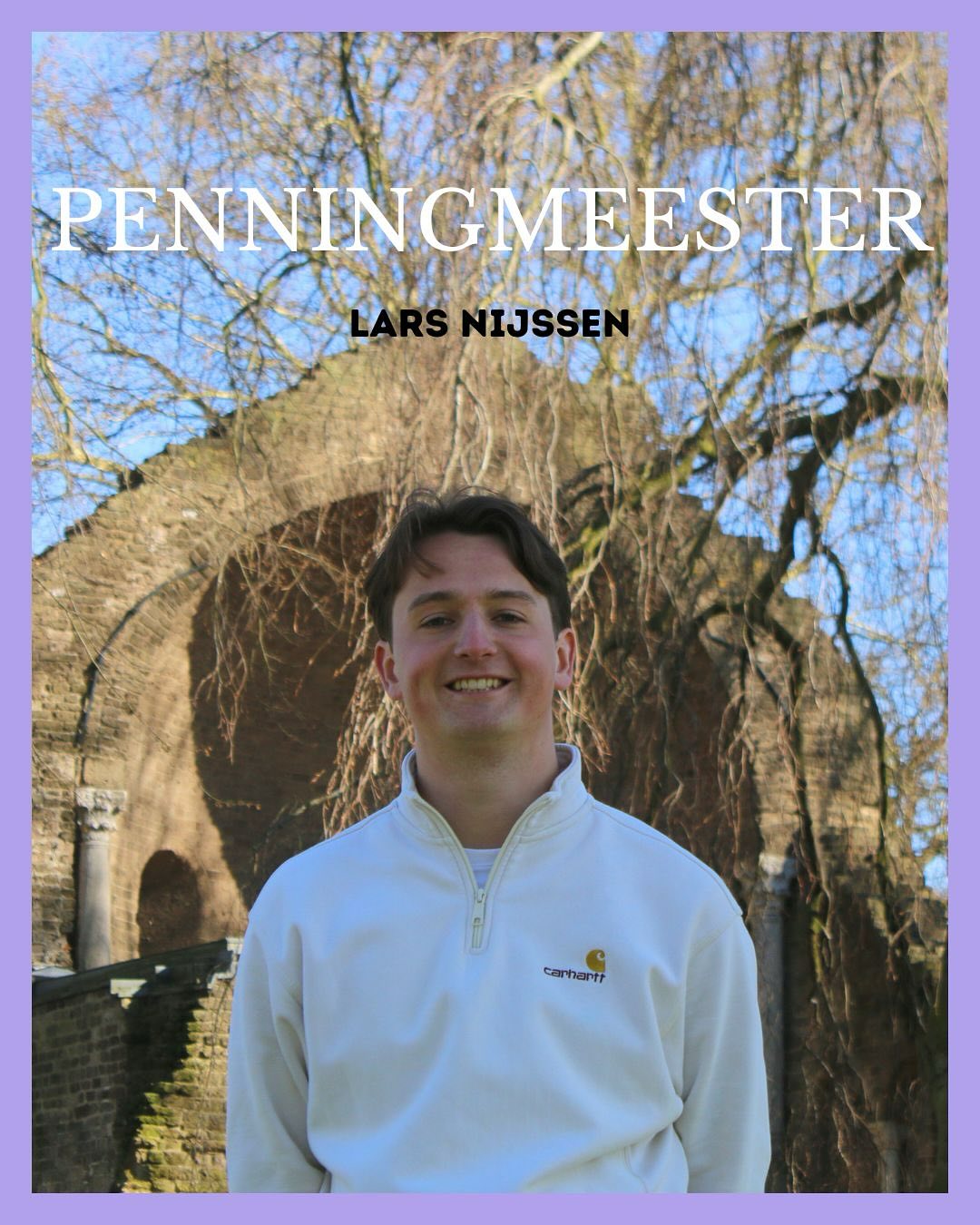 Vandaag stellen wij jullie voor aan onze penningmeester, namelijk Lars💰💰🤩