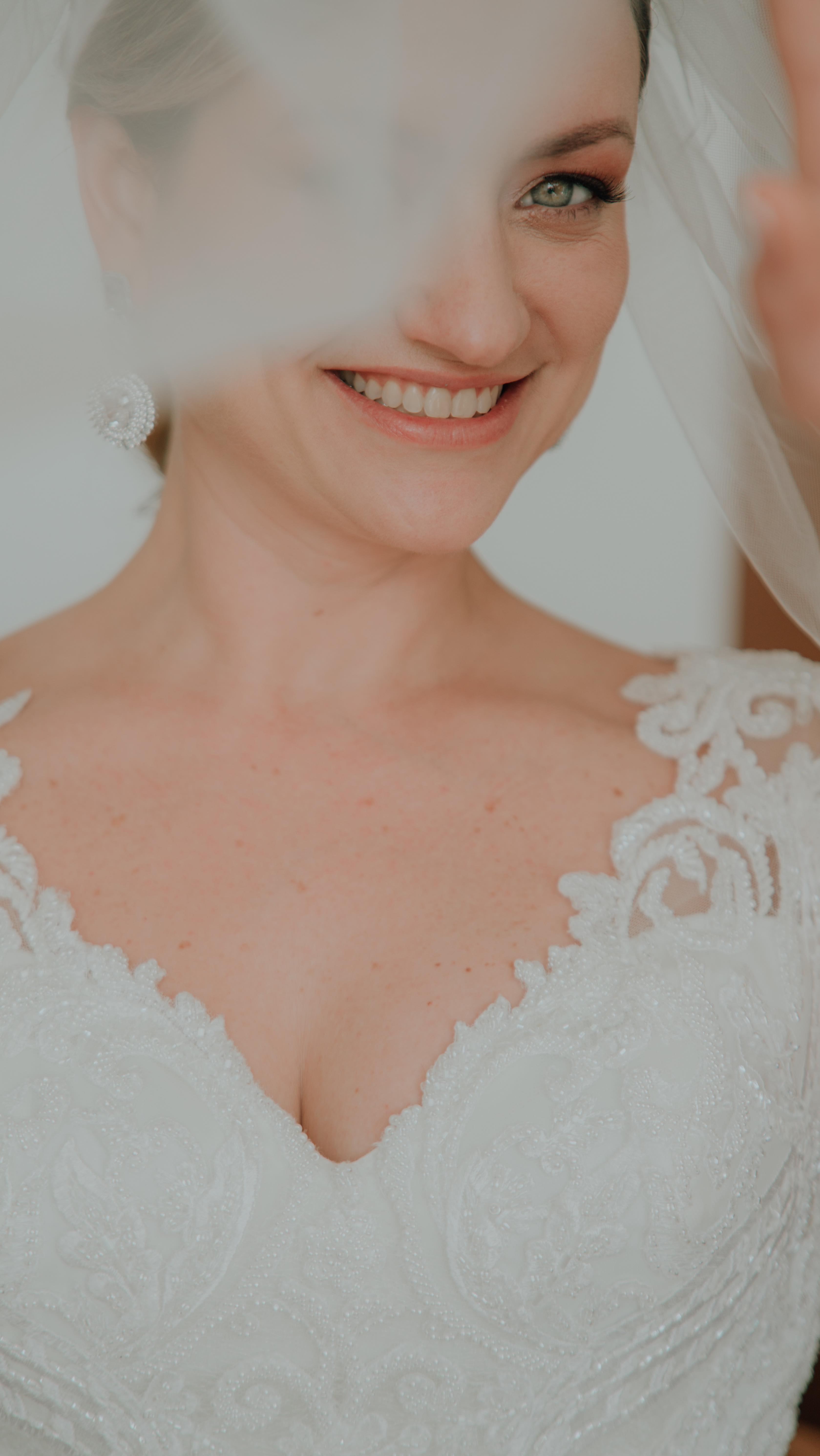 Porque sonho de noiva, é missão dada e cumprida! 🤍
#noivabylu
Because a bride’s dream is a mission accepted — and accomplished.