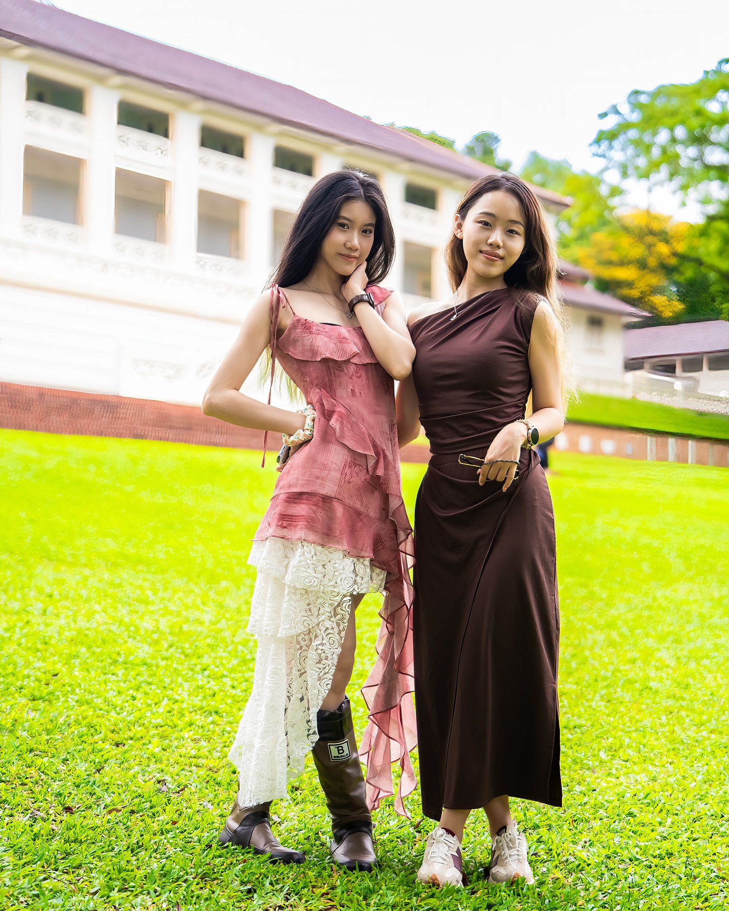 No I don’t know them. I was lucky to meet them.
It was raining, but their spirit is still on fire.
Guala sounds like an interesting name 😊