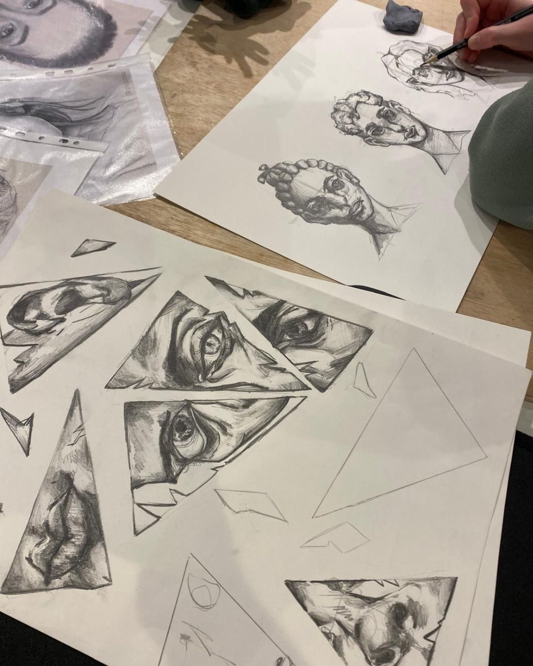 I feel like someone is watching me! ! #milford #youngdesignersacademy #artstudio #gcse #alevel #godalming #godalmingmums #guildford #haslemere #guildfordmums
