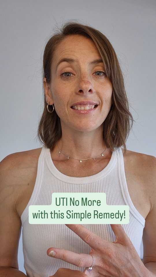 Struggling with UTIs? Ajwain seeds might be your new best friend! ✨
These tiny but mighty seeds have antibacterial, antifungal, and diuretic properties that help flush out toxins, reduce burning sensations, and support urinary health.
Simply boil 1 tsp of Ajwain in a cup of water for 5-10 minutes, strain (or keep them in!), and drink warm.
Ayurveda offers powerful natural remedies to keep your body in balance—no harsh chemicals needed!
Have you tried Ajwain seeds? Let me know in the comments! ⬇️
Follow @jadecelesteofficial for more Ayurvedic healing tips!