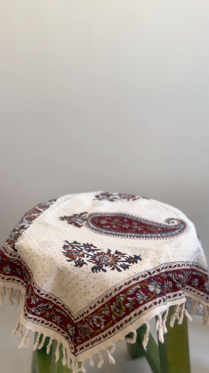 Have you ever seen a tahdig bowl?