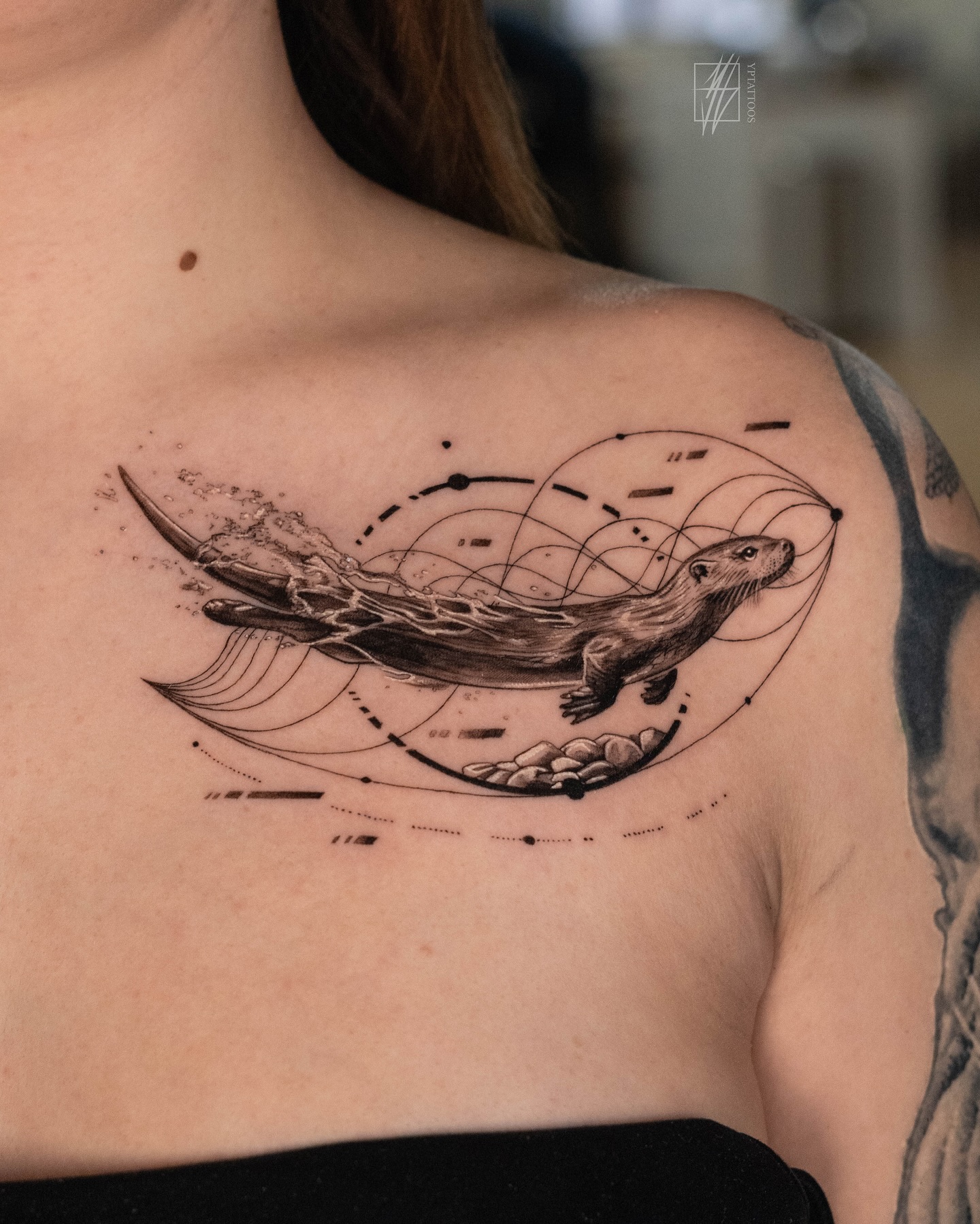 To flow is to trust the current; to dive is to shape its path š¦¦
Thanks again for trusting me to add to your ever-growing collection! Canāt wait to see what ideas come next!
For project inquiries check out my bio for more details.
Currently booking for April, May.
PETER / YPTATTOOS
#freshtattoo #microtattoo #concept #conceptual #moderntattoo #torontotattoo #inkoftheday #finelinetattoo #geometrictattoo #lamanigancetoronto #naturetattoo #animaltattoo