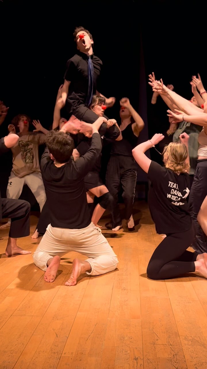 The purpose of theatre is to give joy — to laugh, to cry, to reflect, and to share it all together.
Happy World Theatre Day!
#accademiadellarte #adalife #studyabroad #worldtheaterday #studyabroad #clown #clowncore #adaarezzo #italy #performingarts #theatre #physicaltheatre #theater #theaterlife #theatermagic