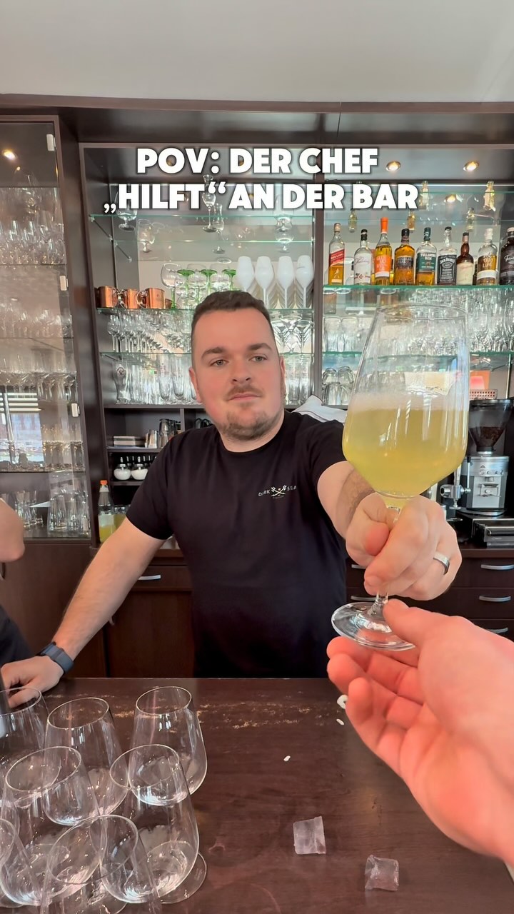 Danke Chef, wir schaffen das schon.
#bar #restaurant #pier6 #gastro #team #humor