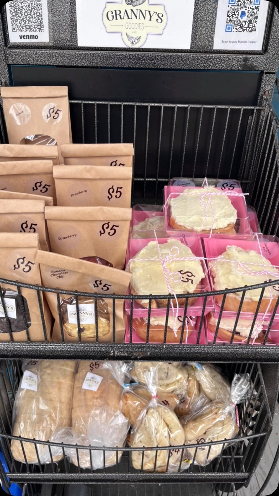 Saturday Gran N Go is ready! Already sold out of some stuff! Hurry before it’s all gone, you know you want to!
❤️ Cinnamon Rolls
🍞 Fresh Sliced Bread
🍕 Pepperoni Rolls
▪️Mozzarella
▪️Pepper Jack
🍰 Cake Cookies
🍋 Lemon
🍓 Strawberry
🎂 Birthday Cake
🍌 Banana Chocolate Chip
☕️ Espresso Chocolate Chocolate Chip
🥜 Peanut Butter Stuffed Chocolate
204 Wooster St, Marietta