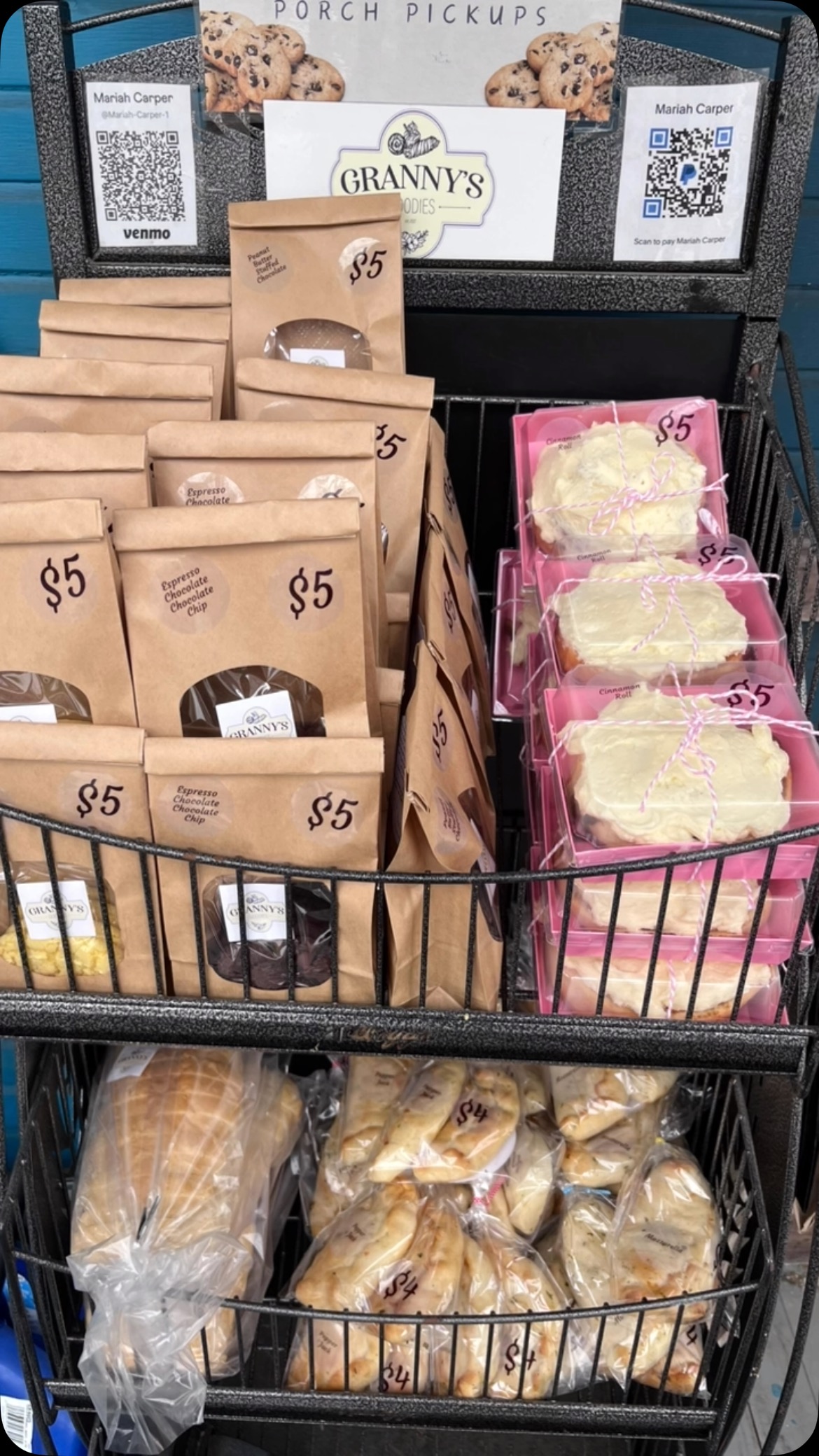 Friday Gran N Go is ready! Come get your goodies before they are gone! I have bags out this week if you need extra help carryingg all your goodies home!
❤️ Cinnamon Rolls
🍞 Fresh Sliced Bread
🍕 Pepperoni Rolls
▪️Mozzarella
▪️Pepper Jack
🍰 Cake Cookies
🍋 Lemon
🍓 Strawberry
🎂 Birthday Cake
🍌 Banana Chocolate Chip
☕️ Espresso Chocolate Chocolate Chip
🥜 Peanut Butter Stuffed Chocolate
204 Wooster St, Marietta