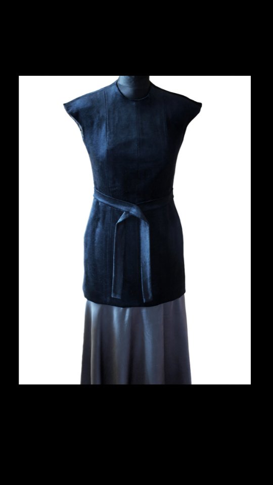 #eveninggown #blackvelvet #greysatin #handmadetailored #couturetechniques #minimalisticshine #velvetarmour #designedby #klarazidmova #brnofashion #czechfashiondesign