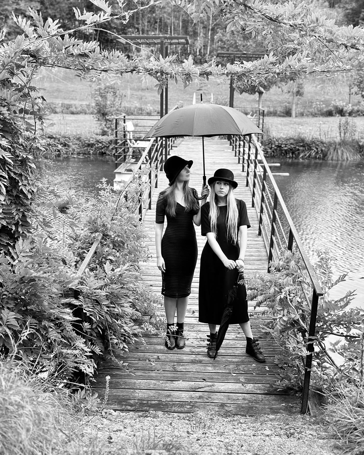 Photos: Artist-in-Residence @margothartfordart
APPLY NOW!
Application is Open!
- Link in Bio. - No Application fee!
Award Winning International Artists & Writers Residence in FRANCE › Private Bedroom - Private Studio - All Chef Prepared Meals - Year round. All creatives welcome:
Visual Arts, Writers, Photographers, Filmmakers, Musicians, YOU...
🏆 Highest Rated Artist Residency Worldwide
Google Reviews
🏆 10 of the Most Beautiful Artist Residencies in the World
Singulart, International
🏆 14 Outstanding Architectures Hosting Artist Residencies
Domus Magazine, Italy
🏆 Orquevaux is Considered One of the Most Beautiful Villages in The Champagne-Ardenne
👑 GOLDEN TICKETS ❗️In addition to regular application there are opportunities to win 2 week residencies!
For Golden Ticket Fellowship competition
👉 IMPORTANT 👈
• Follow Account and Tag your Artwork #ChateauOart
Main Language at residency is English.
⚠️ There are many great residency opportunities but we recommend doing a little research. BEWARE OF SUBPAR & COPYCAT RESIDENCIES - Check Google reviews - Contact past residents for any residency you may apply to.
👉 Not all Artist-in-Residence programs are created equal.