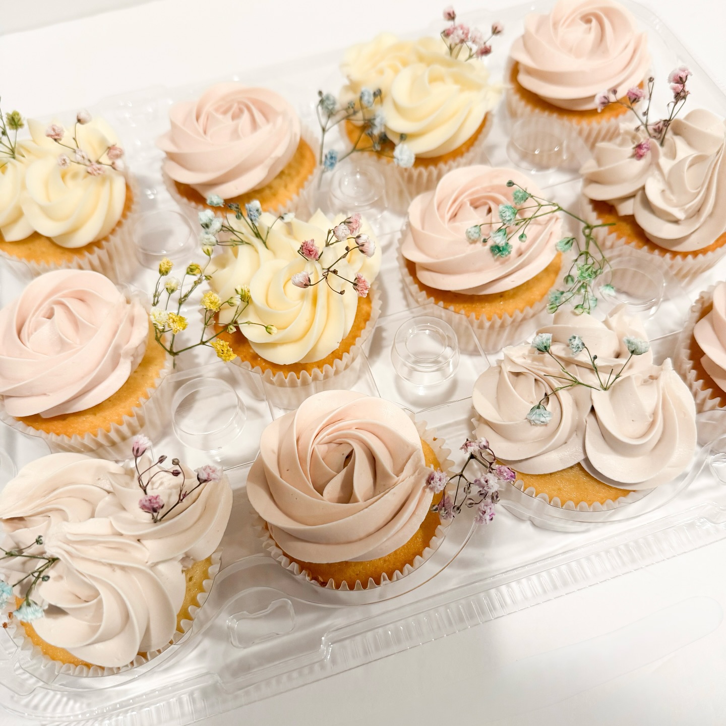 spring is springing🌸
-
-
•my favorite season is here and I can’t wait to fulfill all of the easter and spring orders this year!
Stay tuned for our new menus!🥰
Release Dates:
🐣Easter Menu: March 26th, 2025
🌷Spring Menu: Coming Soon 🤗
#janaeshouseofbread #fyp #bakery #757baker #hamptonroads