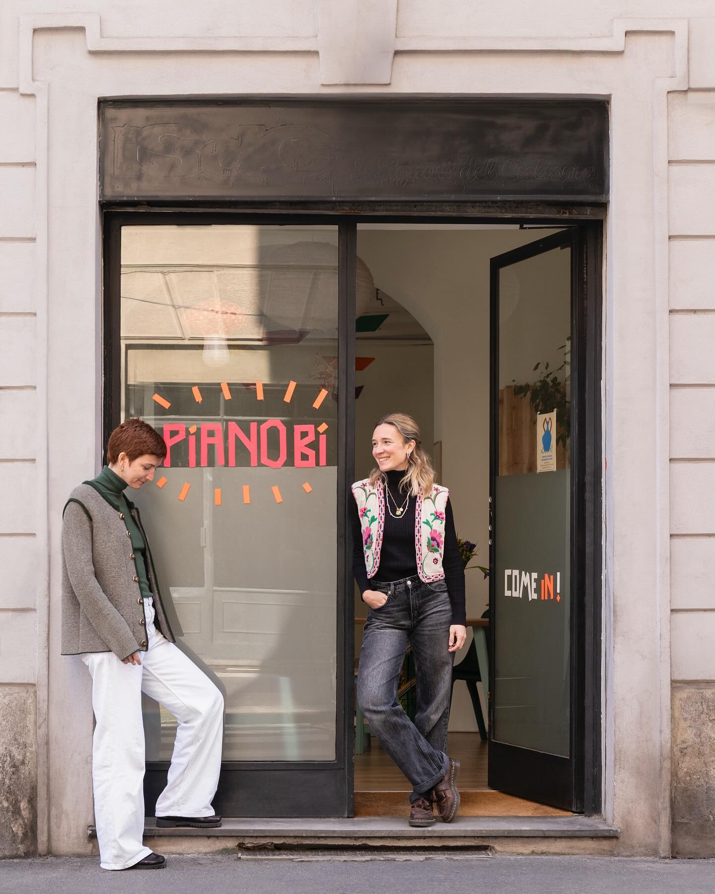 PIANO Bi 🌞
Tutti i giorni insieme a voi diamo spazio alla creatività, all’ascolto e al crescere insieme.
Questa è la nostra casa, la nostra porta è sempre aperta 🤍
Grazie ad @agnese_bedini e @dsl__studio per le bellissime foto ✨
