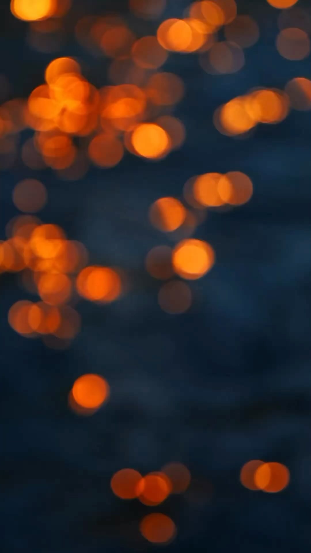 Ein herzzerreißendes Lied: “Papirosn”
Schön und traurig zugleich…