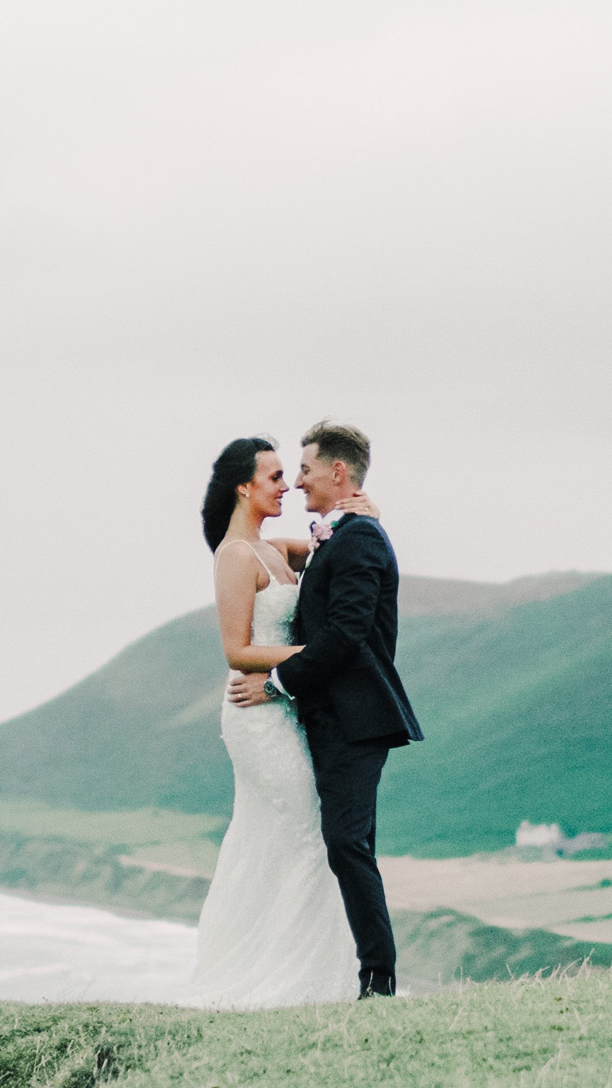 From the wedding of Lucy and Lloyd at @oldwallsgower
Working alongside @geraintrobertsphoto @emilykwalker_beauty @bloomingbellesflorist_