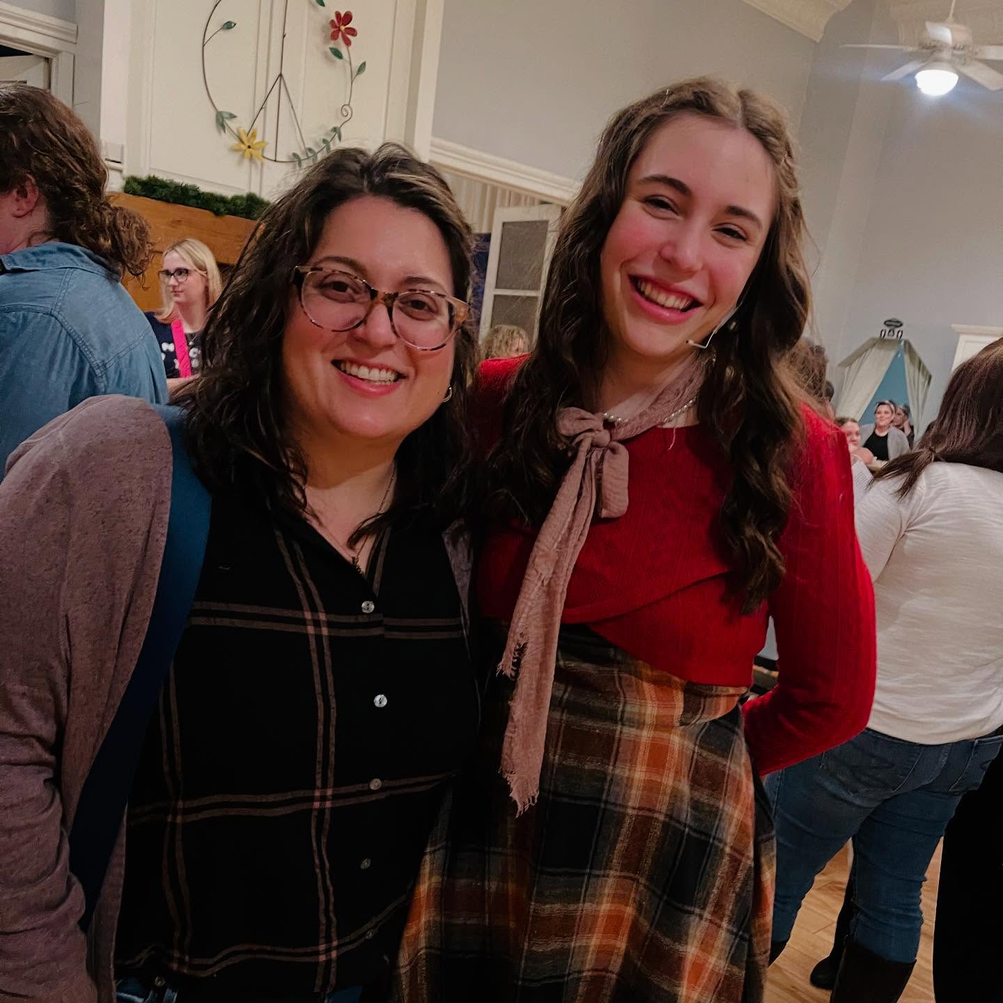 Super happy for Ava and Tierney on their performance at Imagine NEPA Performing Arts Center ❤️🤗 Go out and support all the great talent and local theatre, they still have a couple of shows this weekend and next. www.imaginenepa.com
#worldtheatredaymarch27 #localtalent