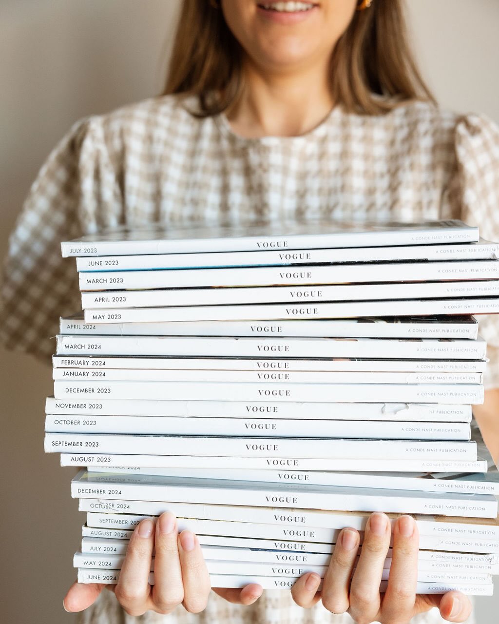 Where do you find your style inspiration?
⠀⠀⠀⠀⠀⠀⠀⠀⠀
Working in the fashion industry, it was all about catwalk trends. But since becoming a personal stylist and shifting my focus to sustainability, I’ve cared less about trends and more about enduring personal style.
⠀⠀⠀⠀⠀⠀⠀⠀⠀
These days, I find inspiration in:
📌 Pinterest—hello, endless street style ideas!
🌱 Sustainable brand collections that prove style and ethics go hand in hand
📖 Editorial shoots in my favorite magazines—forever a source of creativity
⠀⠀⠀⠀⠀⠀⠀⠀⠀
It’s got me thinking... where do you find your inspiration? Let me know in the comments! 👇