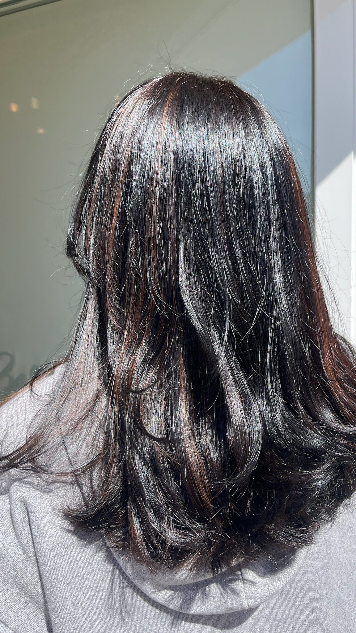 UN CAMBIO DE LOOK RADICAL ✨
¿Qué os parece?💖
#barbaramillan #equipobarbaramillan#peluqueria #hair #makeup #moda #beauty#hairsalon #hairstyles #kerastase
#wella #coloristawella #sassoon #goaorganics #sebastianprofessional