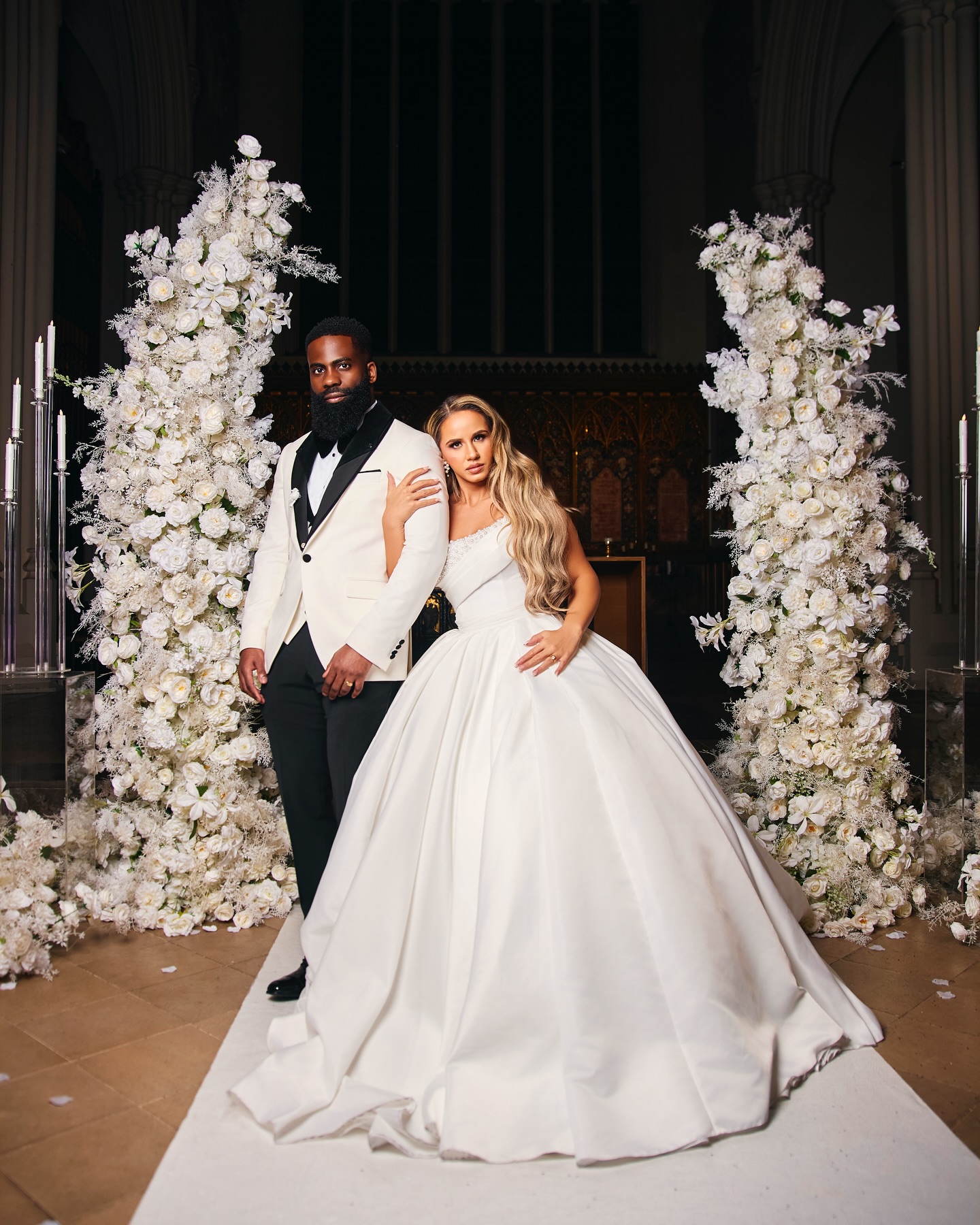 • DIANA & CHARLES •
The most beautiful couple on their wedding day! Wishing them a lifetime of love and happiness❤️
Decor: @cloudsixtyevents
Photography: @_imagestudios_ @image_weddingsuk
Venue: St John’s Chruch, Hyde Park
______
#WeddingDay #JustMarried #HappilyEverAfter #WeddingDecor #DreamWedding #london #hydepark #stjohnschurch