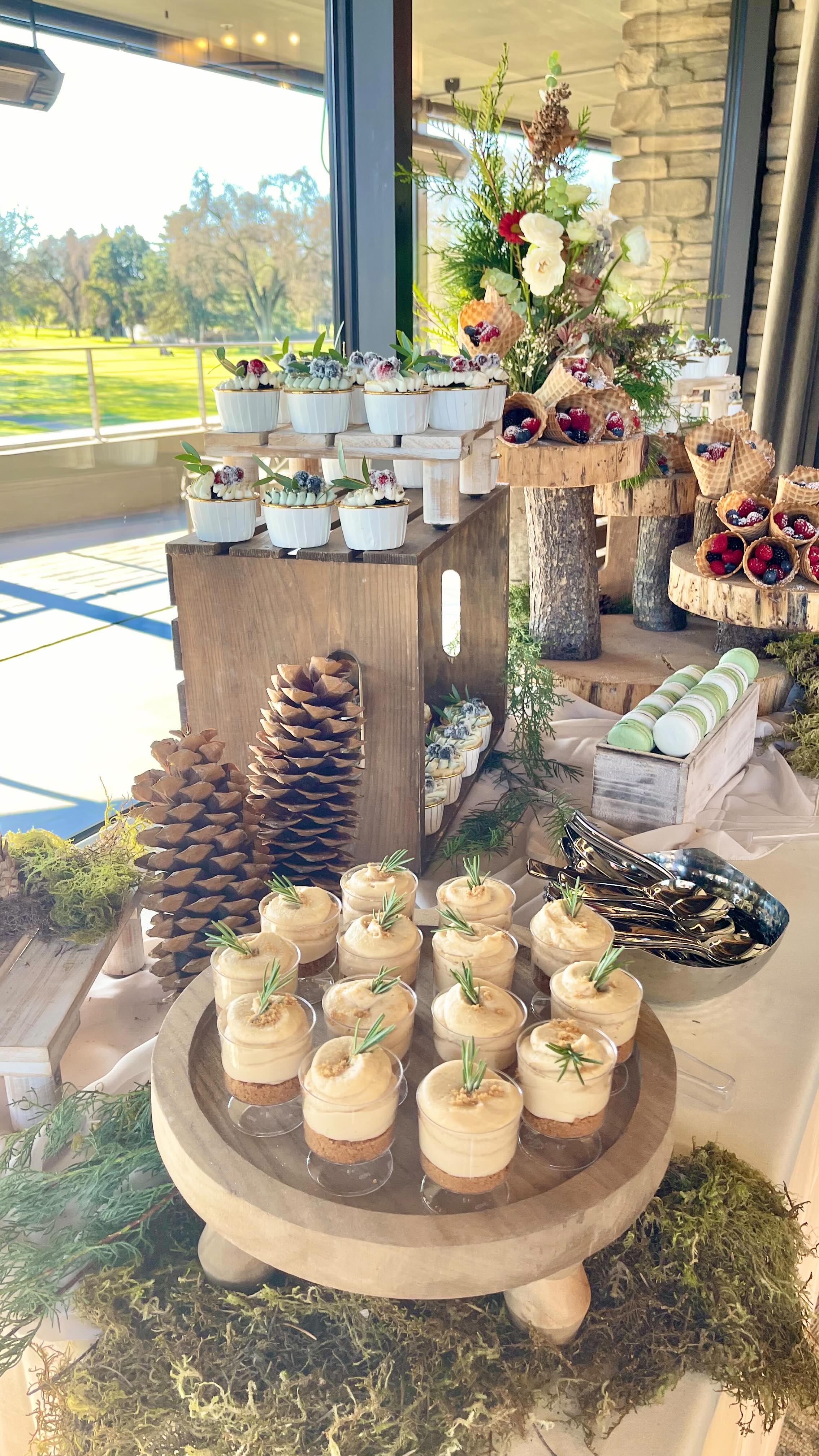✨Dessert Table✨
.
.
These Woodsy neutral spread designed by @events22 with @sugardreams_odeza sweets. Simply beautiful to have on your special day.
.
.
Venue @springcreekccweddingsandevents
#sugardreamsodeza #desserttable #dessertsofinstagram #cupcakes #italianmacarons #dessertshooters #cupcakesofig #dessertspread #sweettables #localevents #modesto #customcakes #customdessert