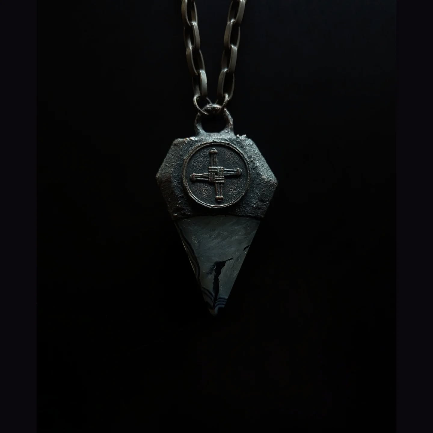 As Brigid melts the last of the frosts into holy wells...
#imbolc #brigid #brigidscross #goddessworship #ritualadornment #magicamulet #pagan #celticfolklore #springawakening #springceremony #praytothewilds #worshipinthewoods #myallegiancetonatureistotal #copperjewelry #crystaljewelry #sacredstones #firealchemy