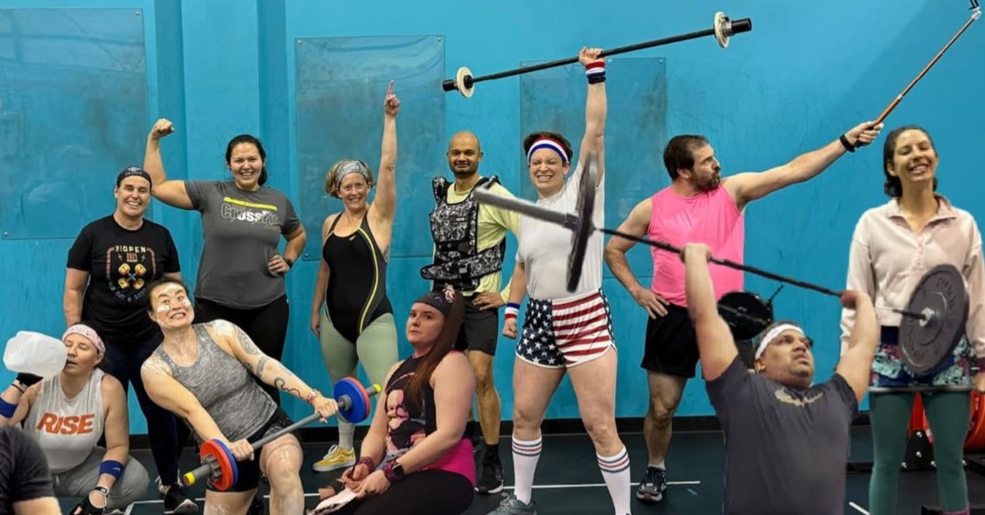 #ThrowbackThursday to the epic times at the #redoxintramuralopen! Shoutout to our fierce tribe for slaying those workouts in style. You brought the fire, the fun, and the fashion! 🔥🏋️♂️🎽
Cheers to #teamblue for bringing home the 🏆 this year and #teamblack for crushing on the fundraising for @npcapics!