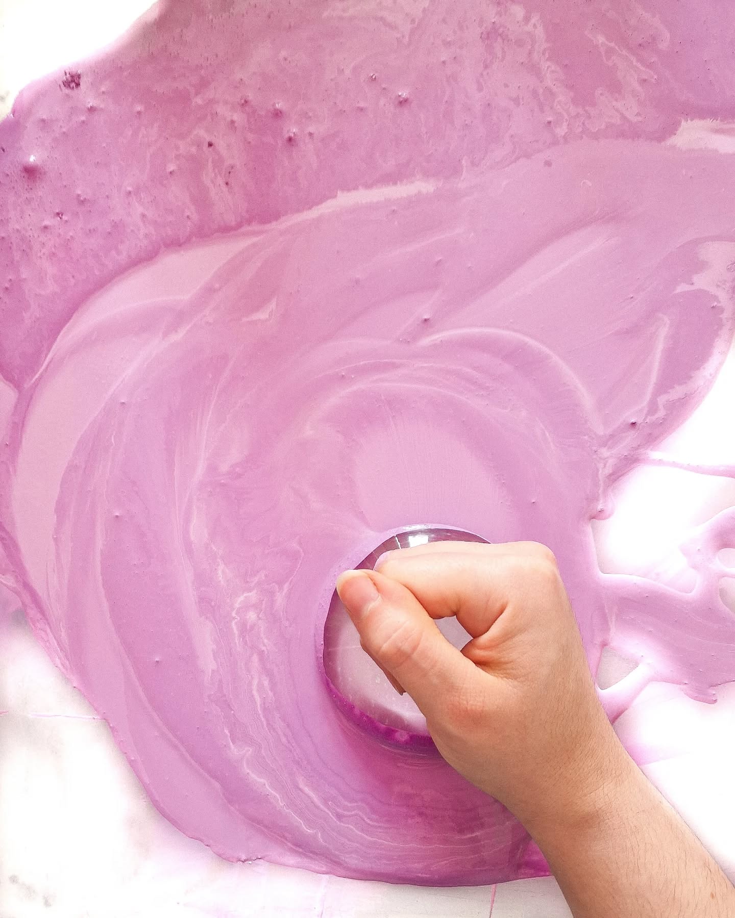 Mon pc fait trouzemille mise à jour, j'enlèverai la pré-commande du set "mémé dans les orties," demain et je fais autre chose aujourd'hui parce que flûte🥲
J'espère que vous pouvez profiter du soleil ✨