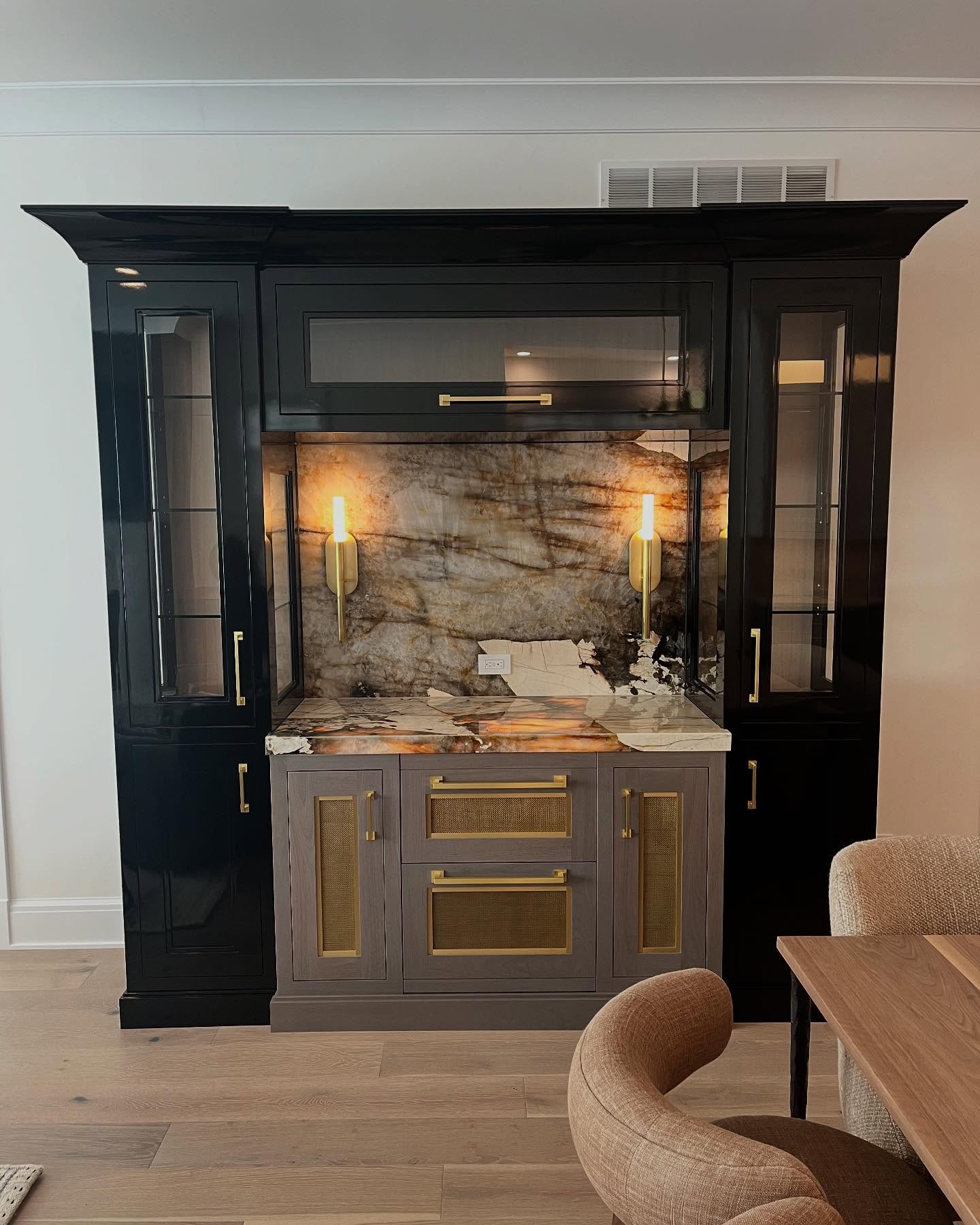 In the remodeling industry, success isn’t just about great design or skilled craftsmanship—it’s also about delivering an exceptional customer experience. A home renovation is a major investment, both financially and emotionally, and homeowners deserve a process that is as seamless and stress-free as possible. We know that outstanding customer service and clear communication are an essential piece of the client experience.
Read more from owner Justin Sharer about his thoughts on customer service in his latest blog post:
https://www.sdgcraftedlegacy.com/post/the-importance-of-exceptional-customer-service-in-the-remodeling-industry
Exceptional customer service, experienced designers and the highest quality products are at the heart of what we do here at SDG!
#kitchendesign #InteriorDesign #LuxuryLiving #ModernElegance #InteriorInspo #customcabinetry #kitchencabinetry #timelesskitchen #classicluxury #kitchenreno #kitchengoals #luxurykitchen #michiganmade #modernkitchen #kitchenremodel #customerservice