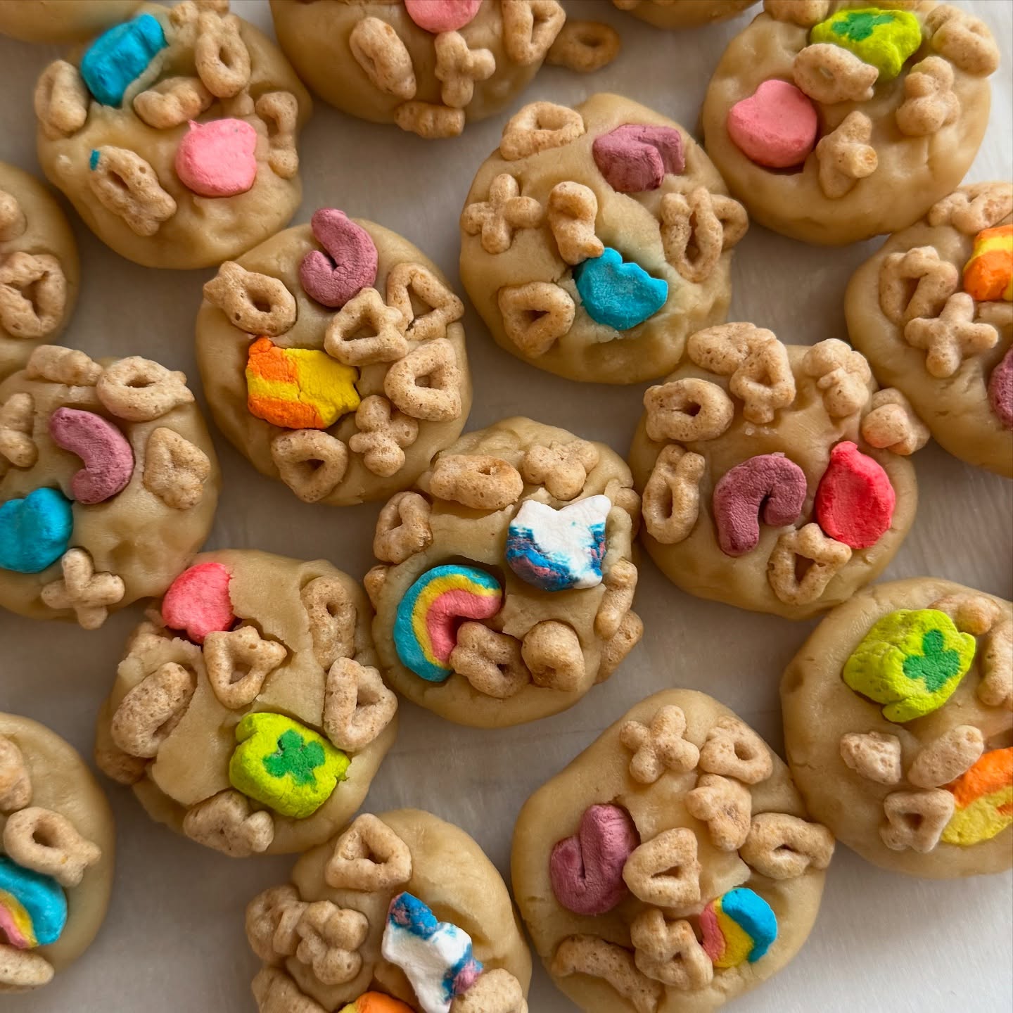 Marchโs Cookie of the Month is the Lucky Charm ๐ โจ stuffed with a gooey marshmallow and covered in real Lucky Charmโs Cereal, these treats are sure to make your March the luckiest yet! ๐ช