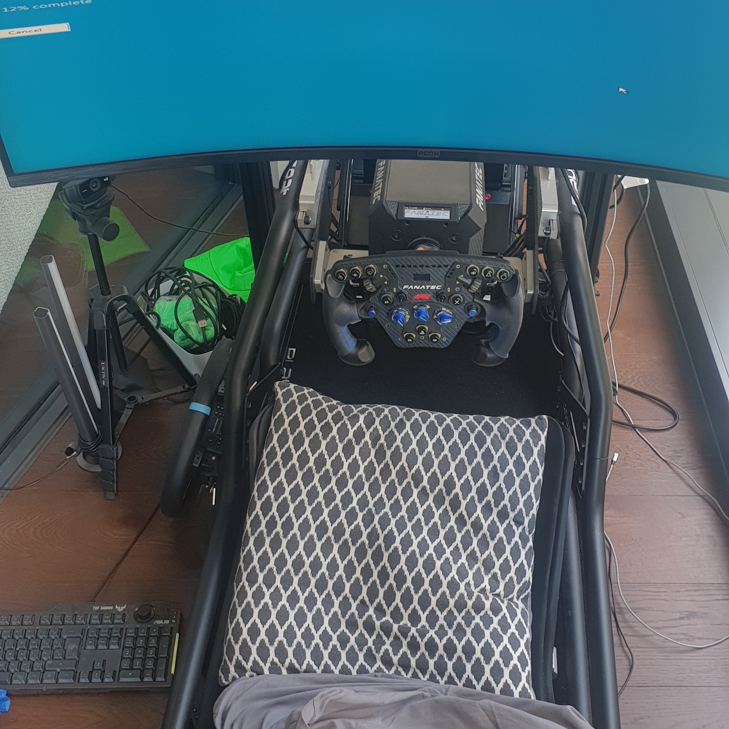 Our Junior F1 Pro Williams signed racer customer required little IT support.
Once we attend had him up and running he was off to the races once again.
GCRs wish him all the best in his/her upcoming future with F1 Williams.
Striking gold with every repair we do!
No name dropping for security reasons 😢
#f1 #f1williams #goldminecomputerrepairs #computerrepair #computerrepairnearme
