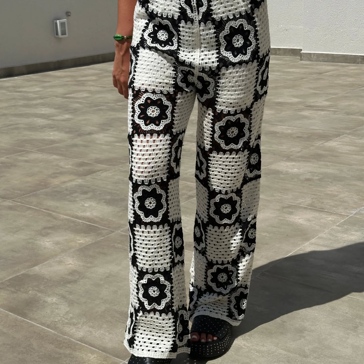 Detalhes da calça Flora ☀️🌛
www.solunaclothingconcept.com.br