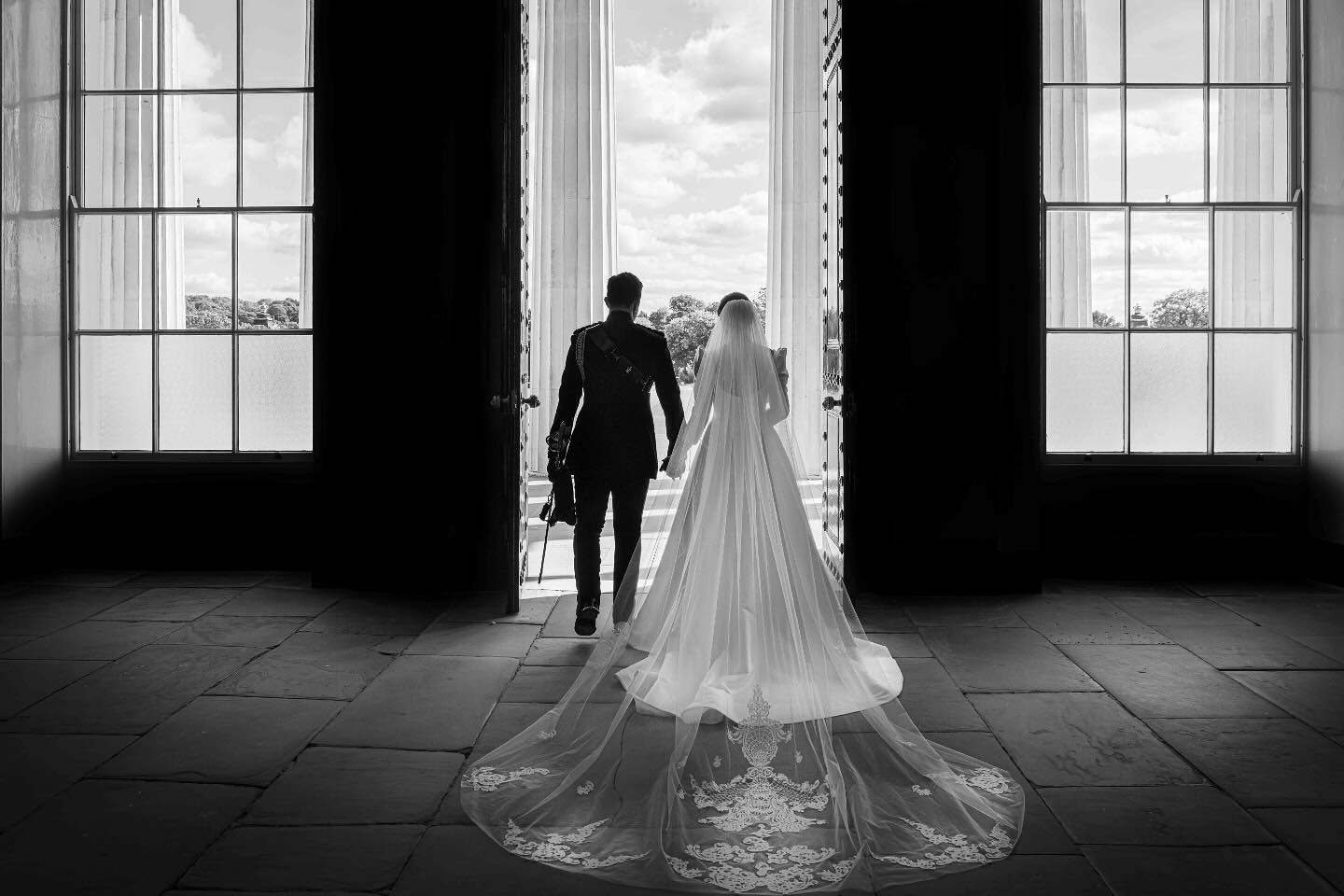 Emily & Ollie, Sandhurst Military Academy.
www.simondutsonweddings.co.uk
#wedding #weddingday #weddingphotography #weddingdress #weddingphotographer #weddingphotos #photographers #military #militarywedding #militaryweddingphotographer #eventsphotographer #specialoccasion #thebigday #weddingfairs #ukweddingphotographer #homecountiesweddingphotographer