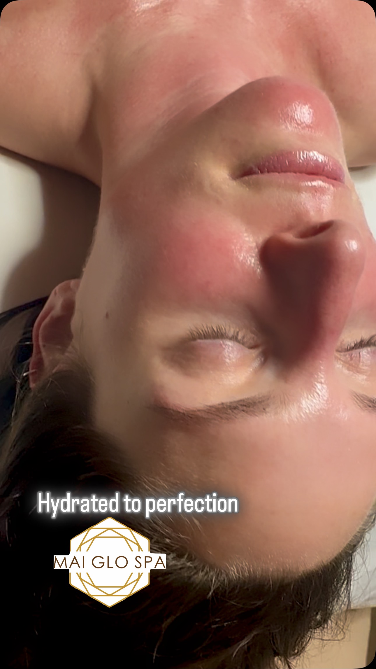 ✨ Hydrated to Perfection! ✨
This is what deep hydration and expert skincare look like! Our facials at Mai Glo Spa leave your skin feeling plump, refreshed, and radiating with a glass-like glow. Say goodbye to dullness and hello to ultra-hydrated, silky-smooth skin!
Indulge in the ultimate self-care and let your skin drink up the nourishment it deserves. Your glow-up starts here!
📅 Book your facial today!
📍 Mai Glo Spa
📞 Call/Text 7033502061
💻 maiglospa.com
#HydratedToPerfection #GlassSkinGlow #MaiGloSpa #UltimateFacial #GlowLikeNeverBefore