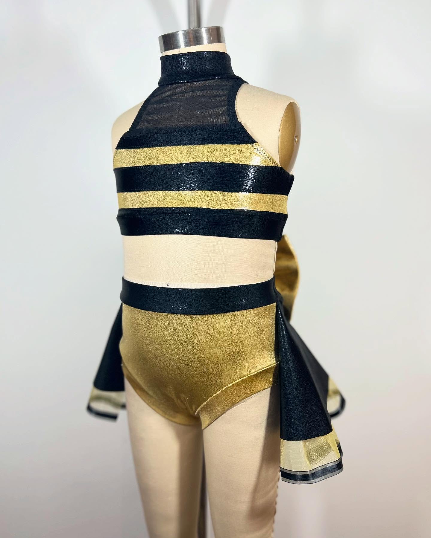 Dancer: Mia
Studio: @bloomdancecompany