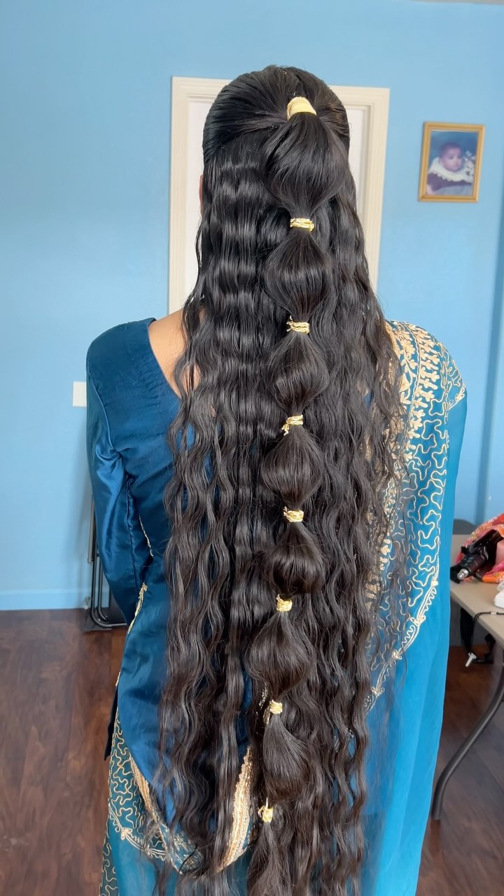 Bubble braids are just 😍
Now booking Bridal sessions for 2025/2026
Non-bridal sessions for 2025
How to book
🔗 Link in bio
💌 Email: info@hausofsidhu.com
💬 Text: +17076523324
Location: California & Beyond ✈️
HMUA @hausofsidhu
@snapkraft_
@vickypreetphotography
@hennabynavaya
#hausofsidhu #californiamua #sanfranciscomua #sanjosemua #sacramento #napamua #westhollywood #sanjosehairstylist #californiahairstylist #photoshoot #couples #lamua #punjabi #softglam #punjabibride #bridalhair #cleangirlglam #indianbridalmakeup #napamakeupartist #beverlyhills #celebritymakeupartist #sfblogger #punjabimakeup #lablogger #indianbridalmakeupartist #redcarpetready #lifestyle