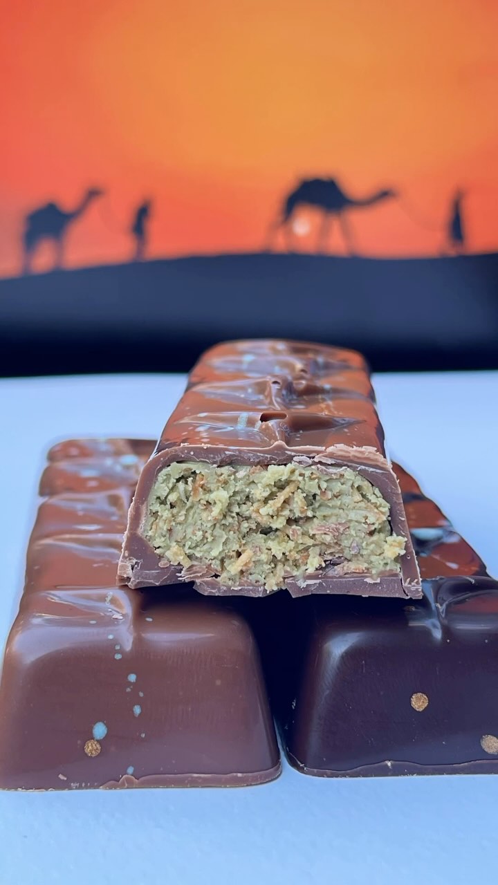 Sip & Wander! ☕️
Excited to be part of The Coffee Fest this Saturday, hosted by @brunswicklondon! Come find us and enjoy some delicious brews, live performances and a lot more…🪇
Where to find us this week:
📍 Saturday 5th April
The Coffee Fest @brunswicklondon
⏰ 11:30 AM – 4:30 PM
📍 Sunday 6th April
@allypallyfm
⏰ 10:00 AM – 3:00 PM
See you there ☕️
#finefood #handmade #finechocolate #craftchocolate #artisanchocolate #beantobarchocolate #chocolovers #dubaichocolate #londonfoodies #coffeefestival #coffeelover #bloomsbury