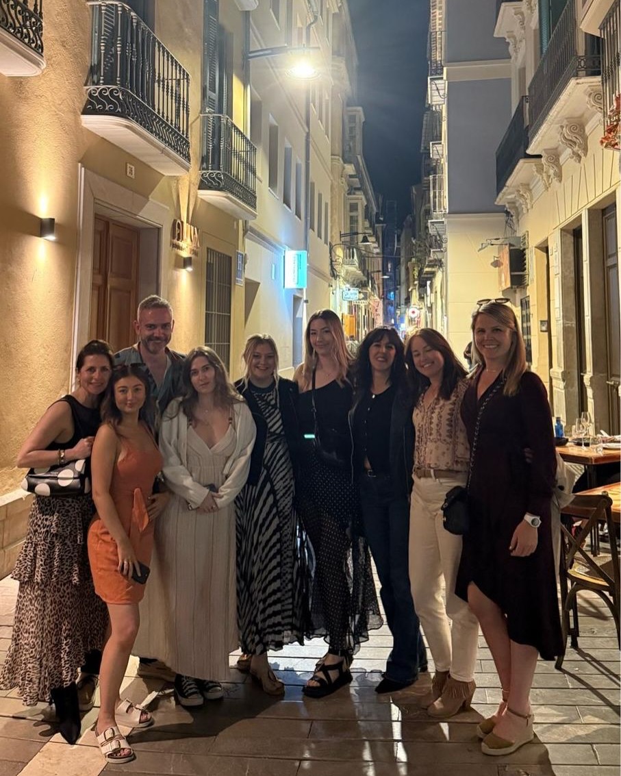Just wrapped up an incredible weekend in the very sunny Málaga, Spain. ☀️
🕊️This weekend I had the pleasure of staying at the stunning Palacio Solecio a beautiful boutique hotel in the heart of Málaga Old Town with Small Luxury Hotels of the World.
🫒Over the course of our 3 days in Málaga we dived into an Experience Box - Team Building and Events challenge as we explored the rich history of Málaga old town, a flamenco show, olive oil tasting, a trip along the breathtaking Caminito del Rey and of course plenty of good food and wine.
Thank you so much Bruno Di Tommazi, Avenue Sales & Marketing and everyone at Palacio Solecio for planing this lovely fam trip.
.
.
.
#limebluesolutions #travel #hotels #events #design #venue #live #virtual #production #av #incentives #rewards #client #sitevisit #uk #successful #LuxuryHotelsUK #venuefinding #eventprofessionals #eventprofsuk #berkshire #cookham #creativesolutions #eventstyling #lifestyle #team #málaga #spain