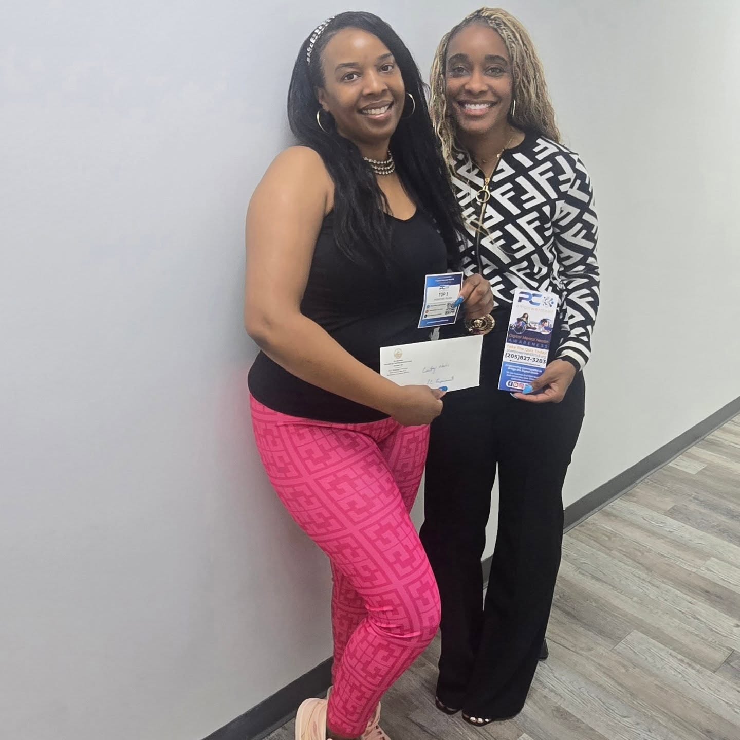 Setting tech trends, empowering communities, and looking GOOD while doing it! 💻👑✨ PC Empowerment’s @pc_empowerment mission and Tech Queen Shop’s @techqueenshop innovation are making an impact through Digital Mental Health and Women Empowerment!
Comment if you want to win tech accessories at our After Work Mixer next Thursday, 4/10.